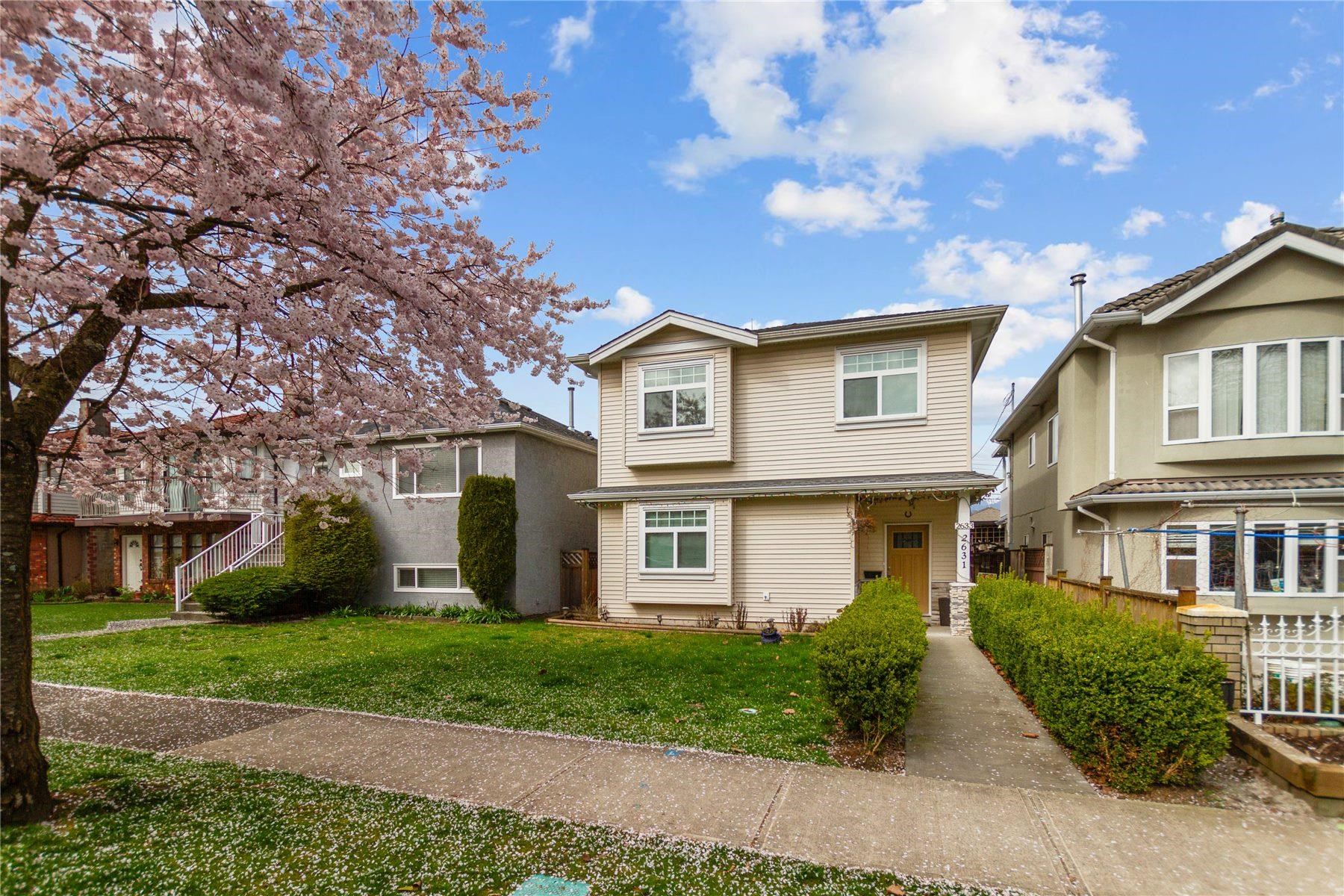 2631 Napier Street, Vancouver, BC V5K 2W7