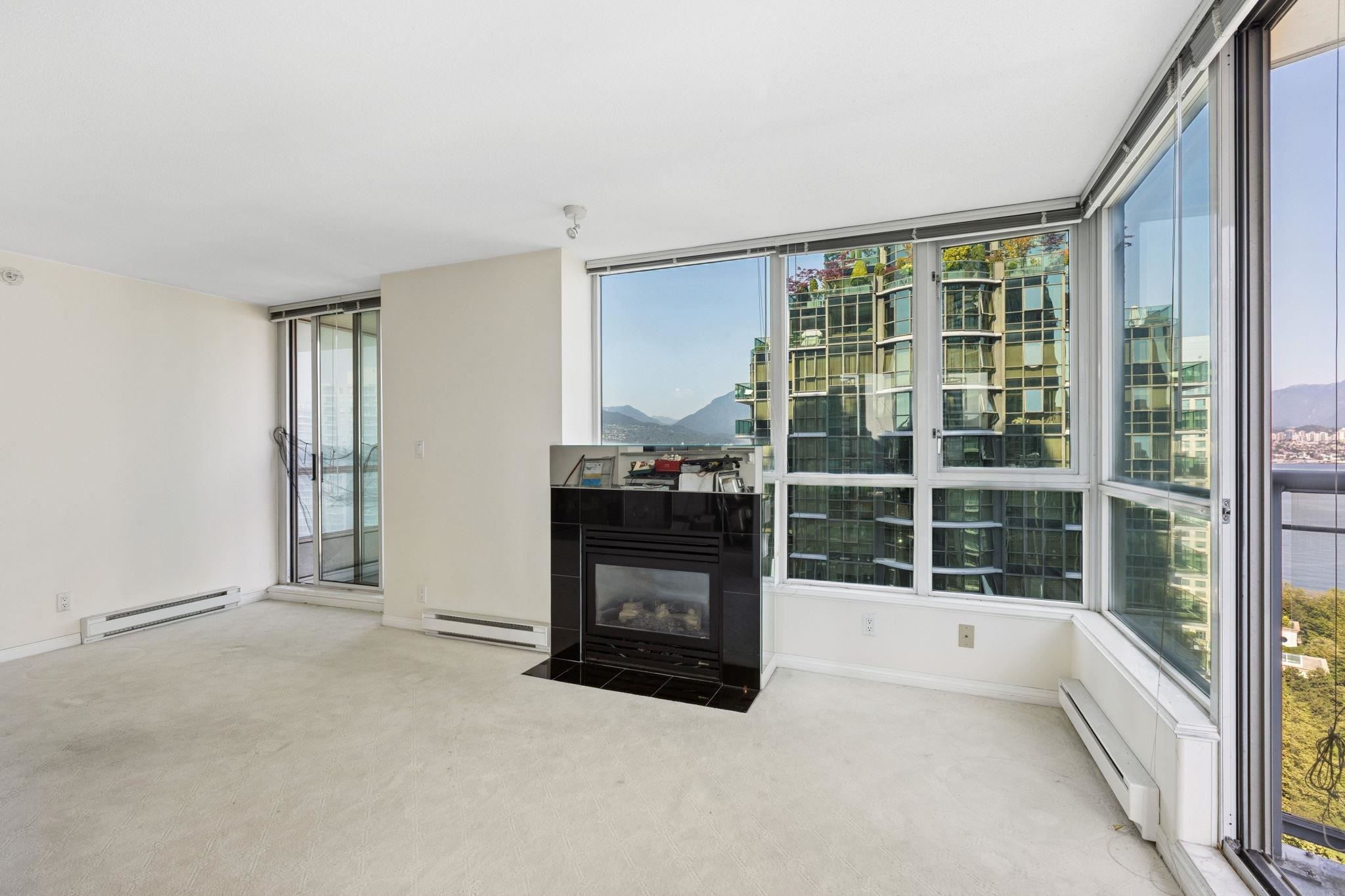 1328 West Pender Street #2507, Vancouver, BC V6E 4T1