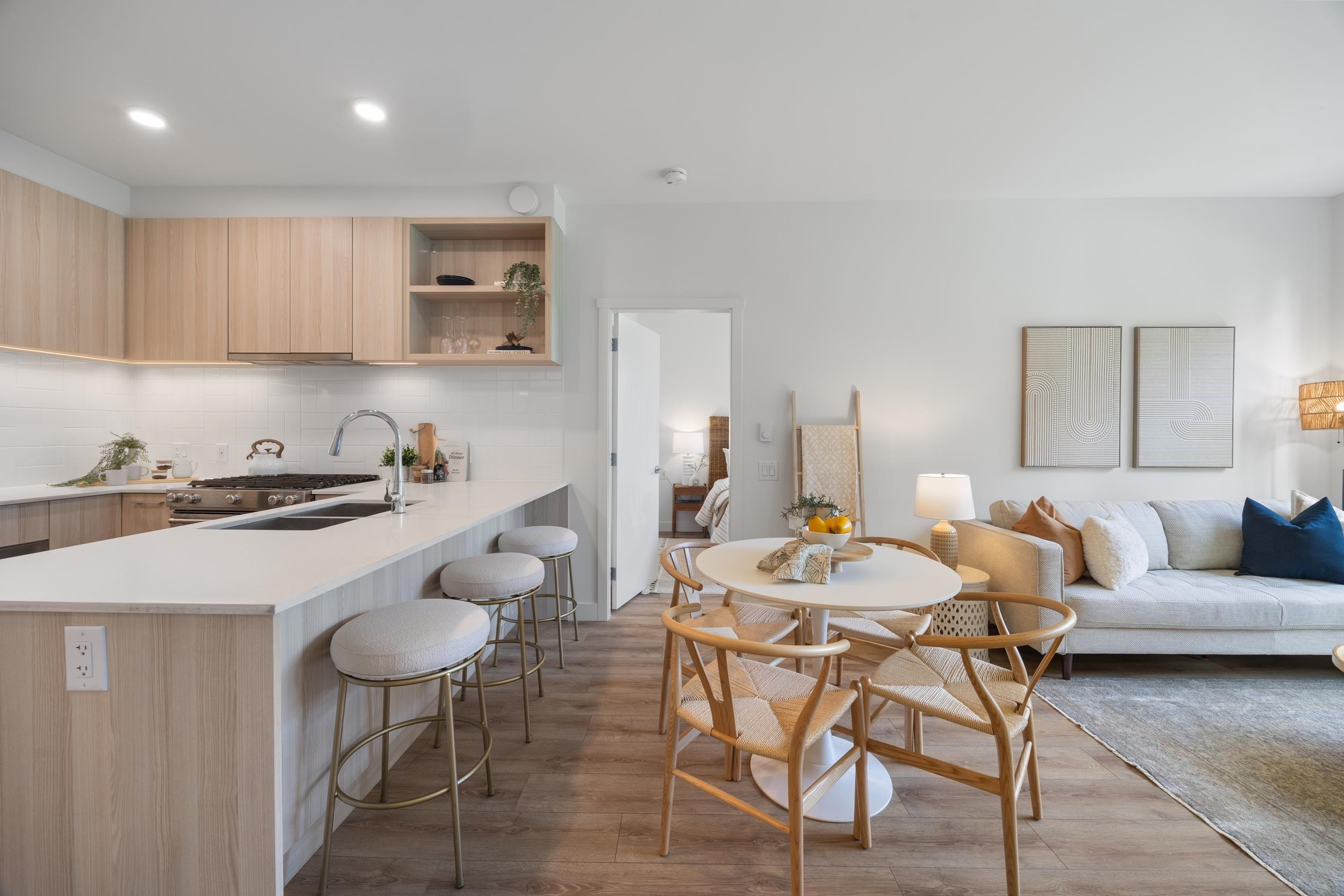 735 Anskar Ct #222, Coquitlam, BC V3J 0L7