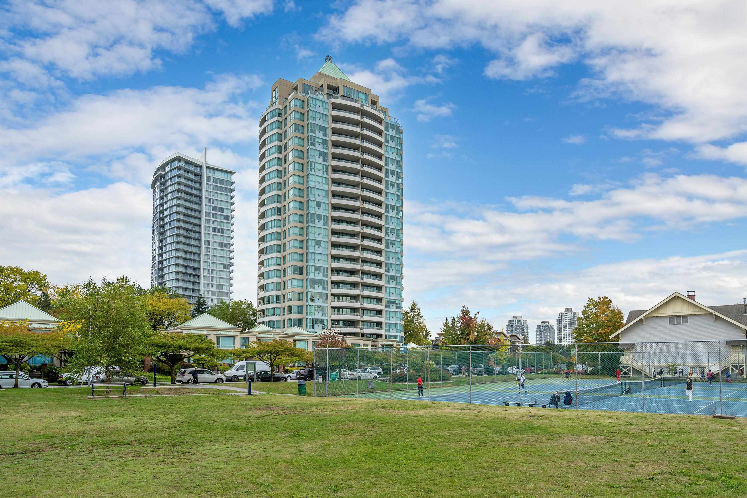 6659 Southoaks Crescent #1803, Burnaby, BC V5E 4M9