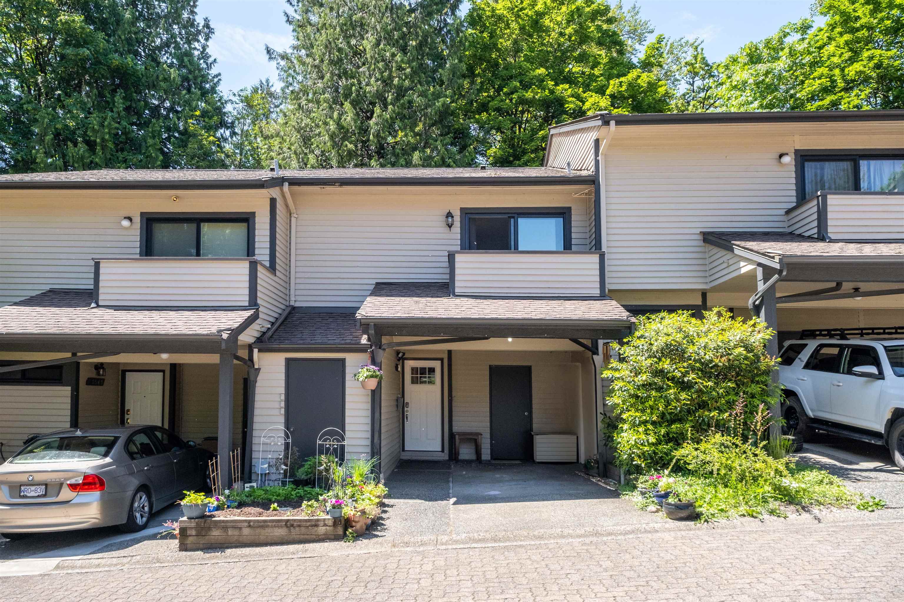 8511 Timber Court, Burnaby, BC V5A 4B6