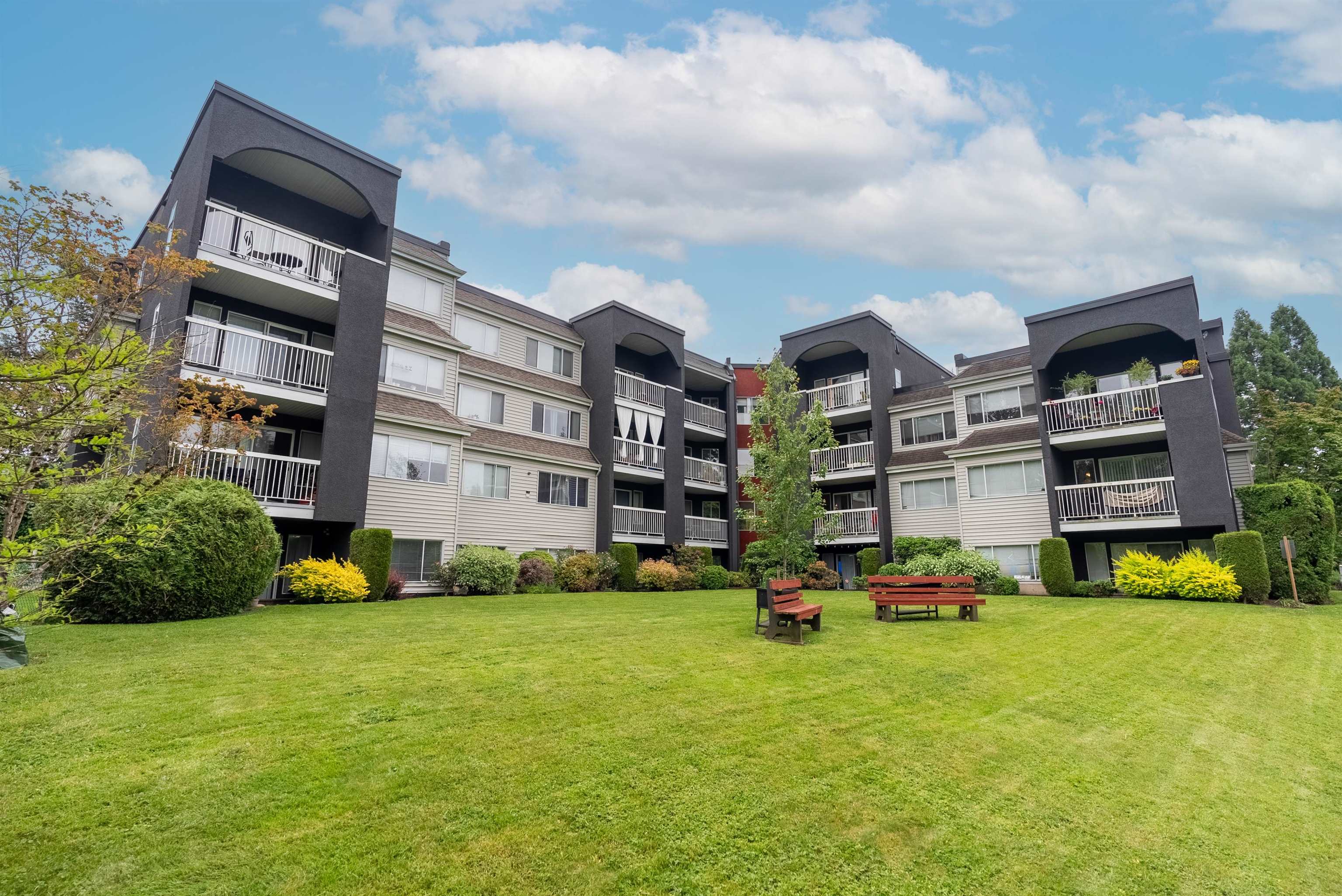 5664 200 Street #308, Langley, BC V3A 1M8
