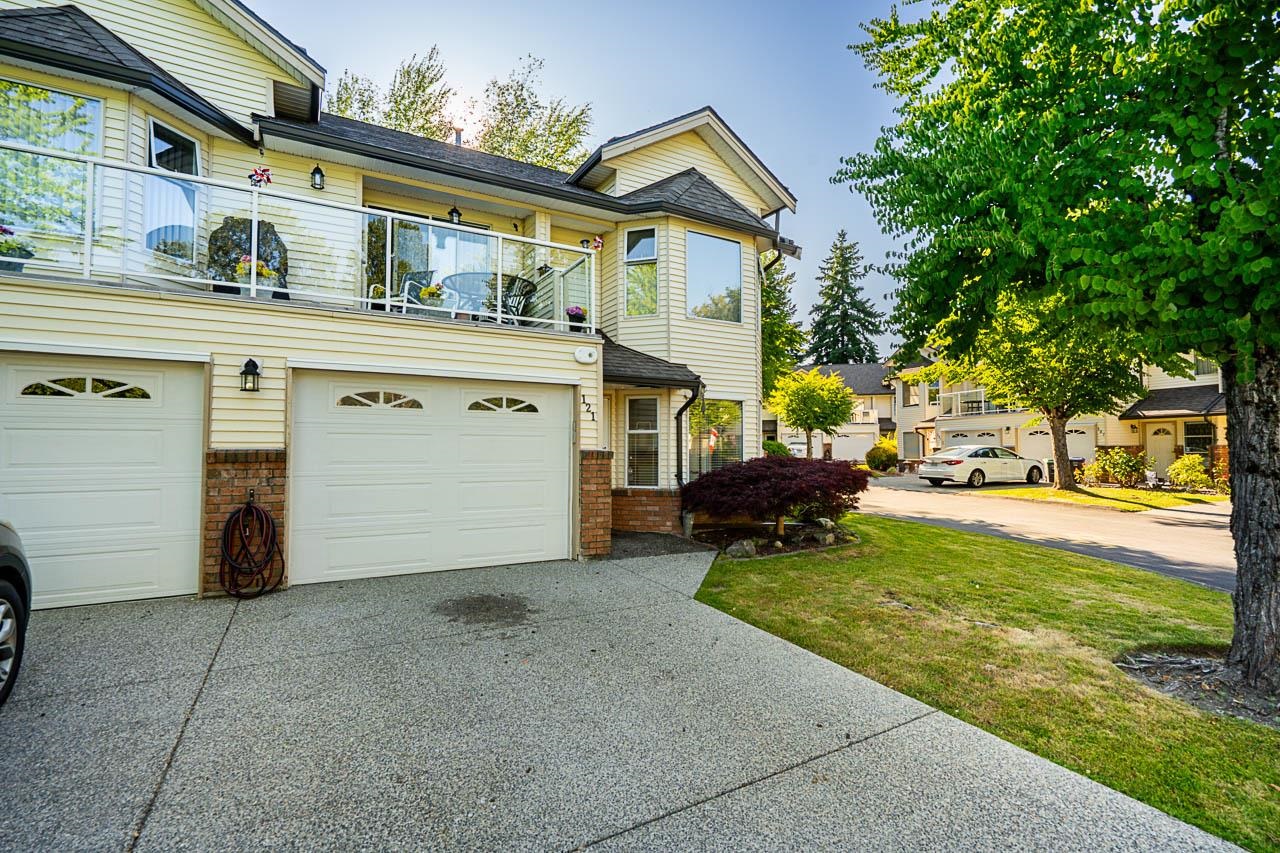 6841 138 Street #121, Surrey, BC V3W 0A7