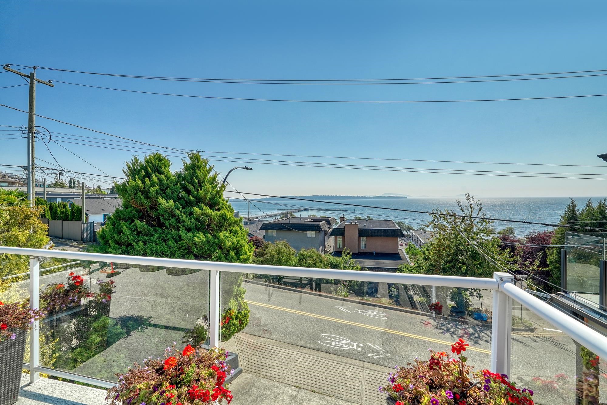 14937 Buena Vista Avenue, White Rock, BC V4B 1X5