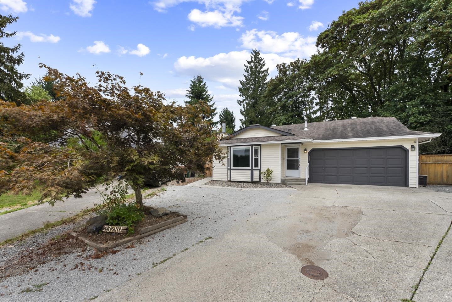 119b Avenue, Maple Ridge, BC V4R 1V9