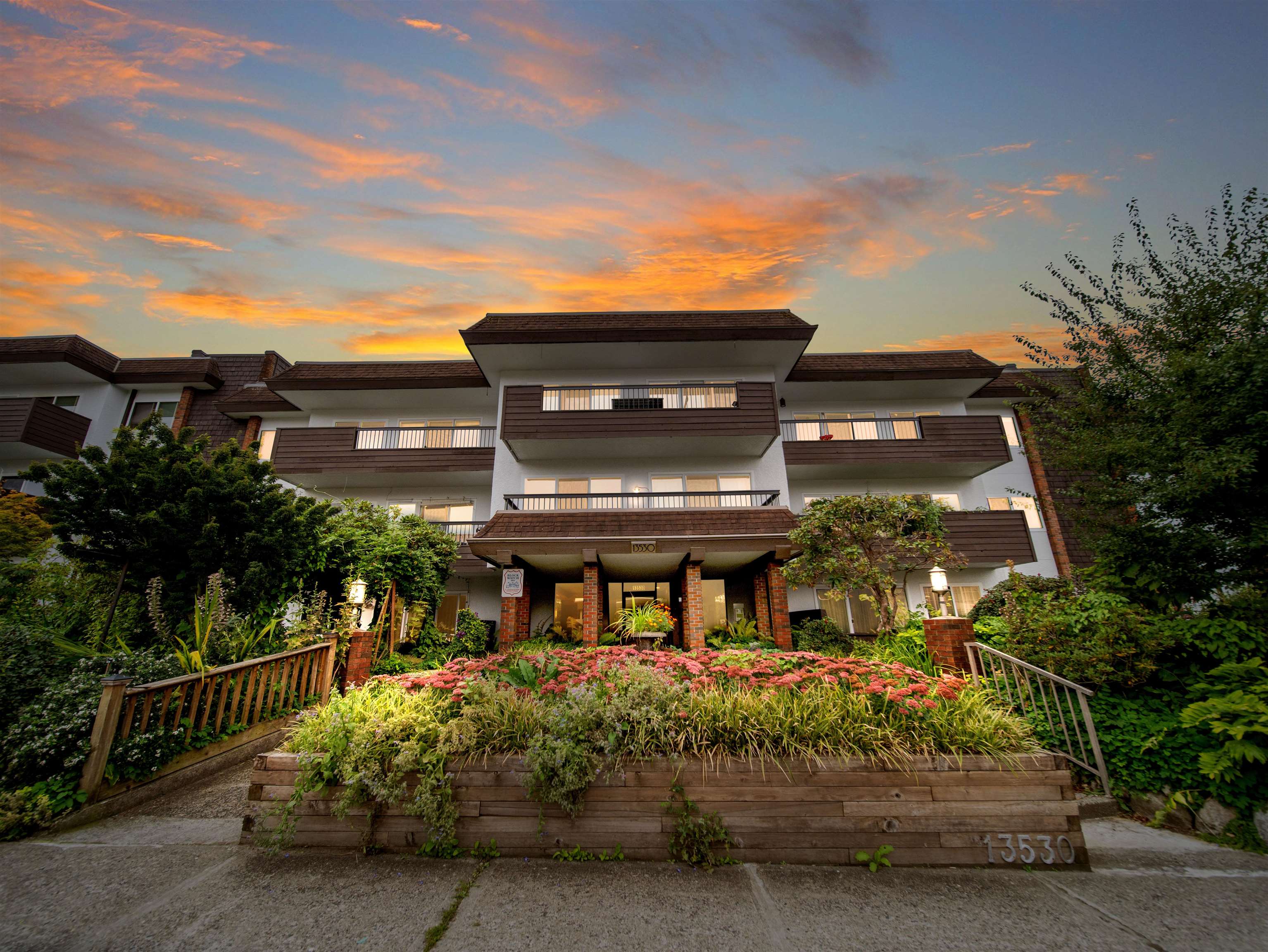 13530 Hilton Road #205, Surrey, BC V3R 5J4