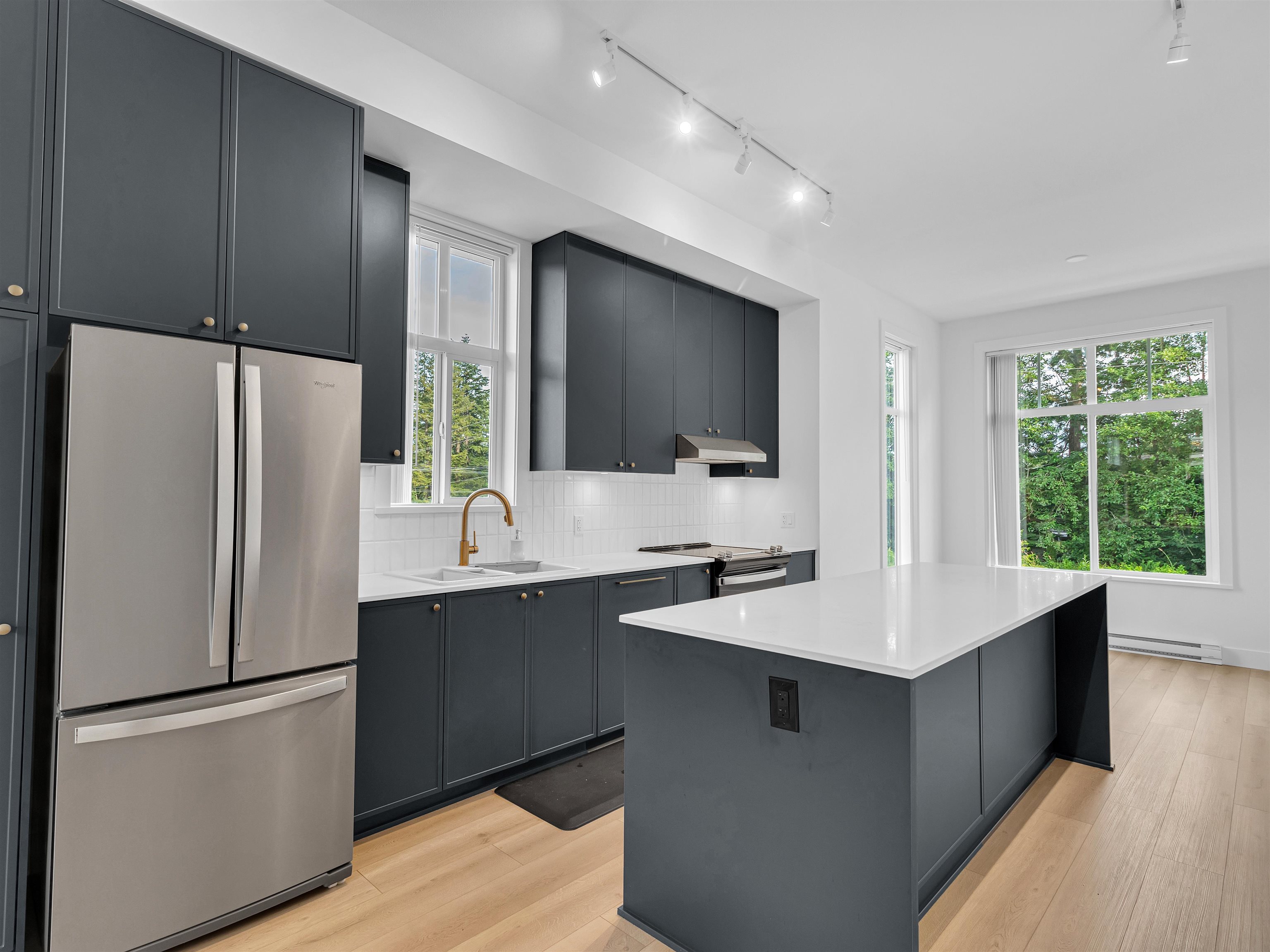 14150 58a Ave #168, Surrey, BC V3X 0L1