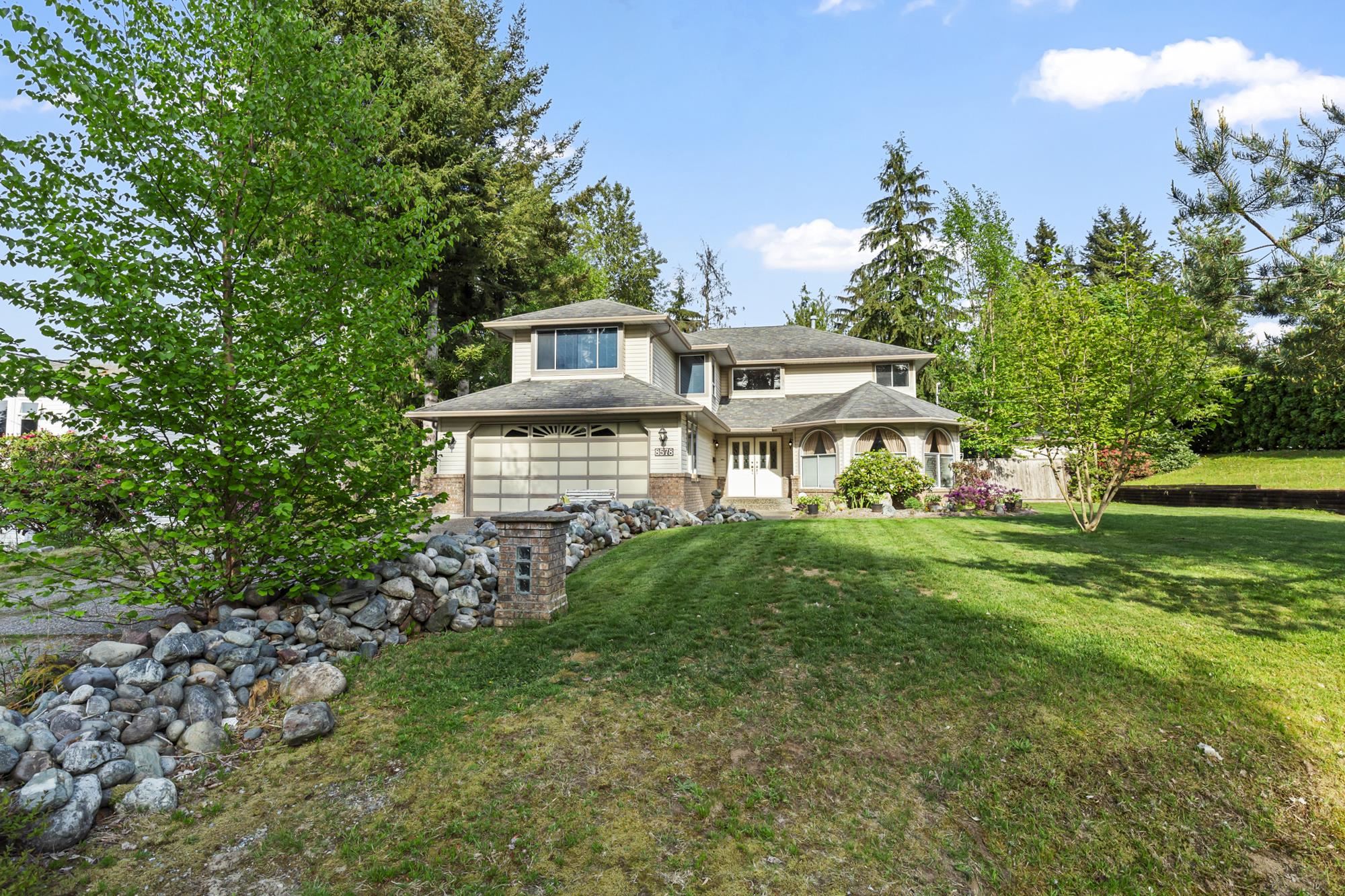 8578 Bannister Drive, Mission, BC V2V 6Y3