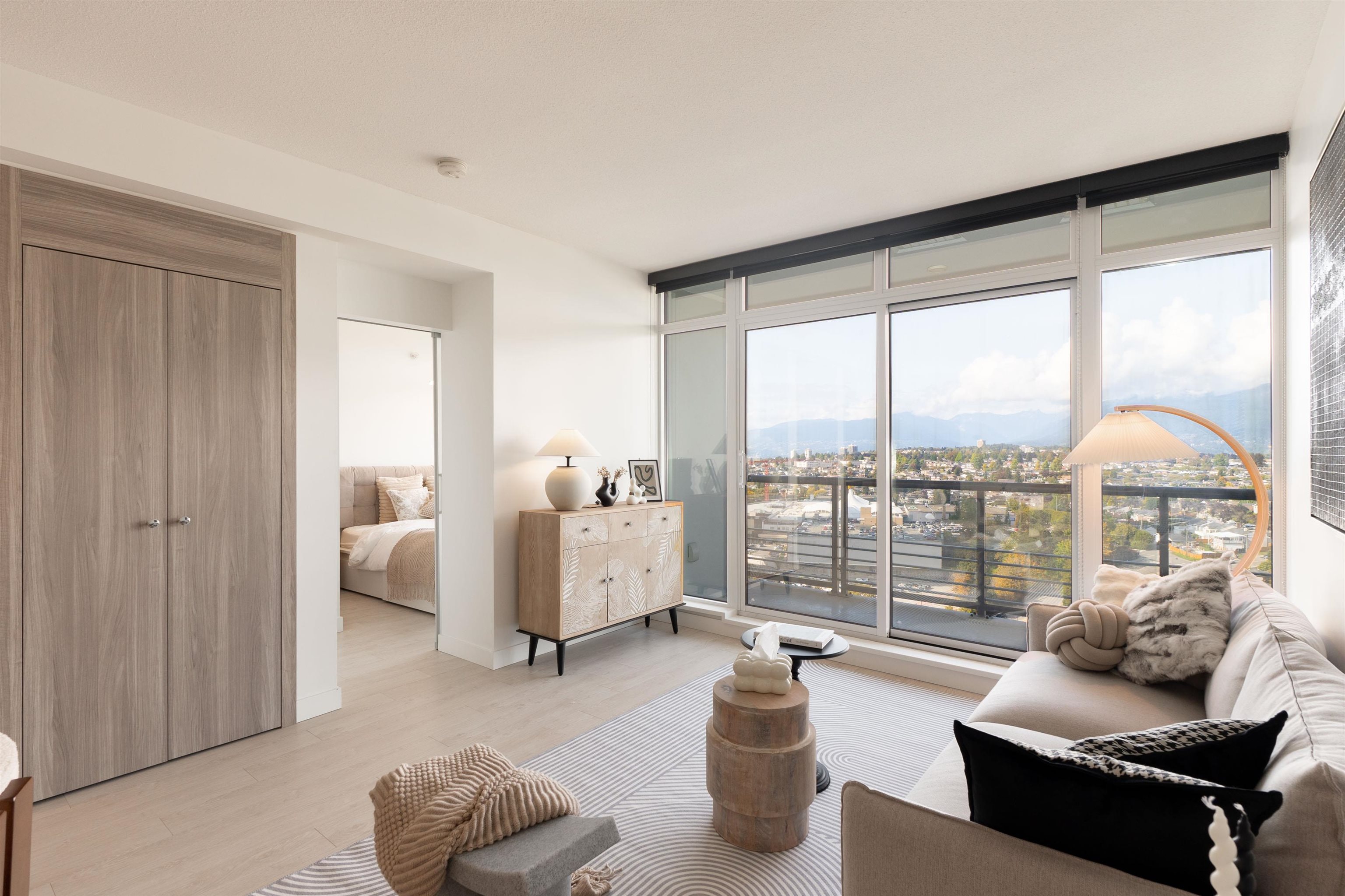 4720 Lougheed Hwy #2203, Burnaby, BC V5C 0M8