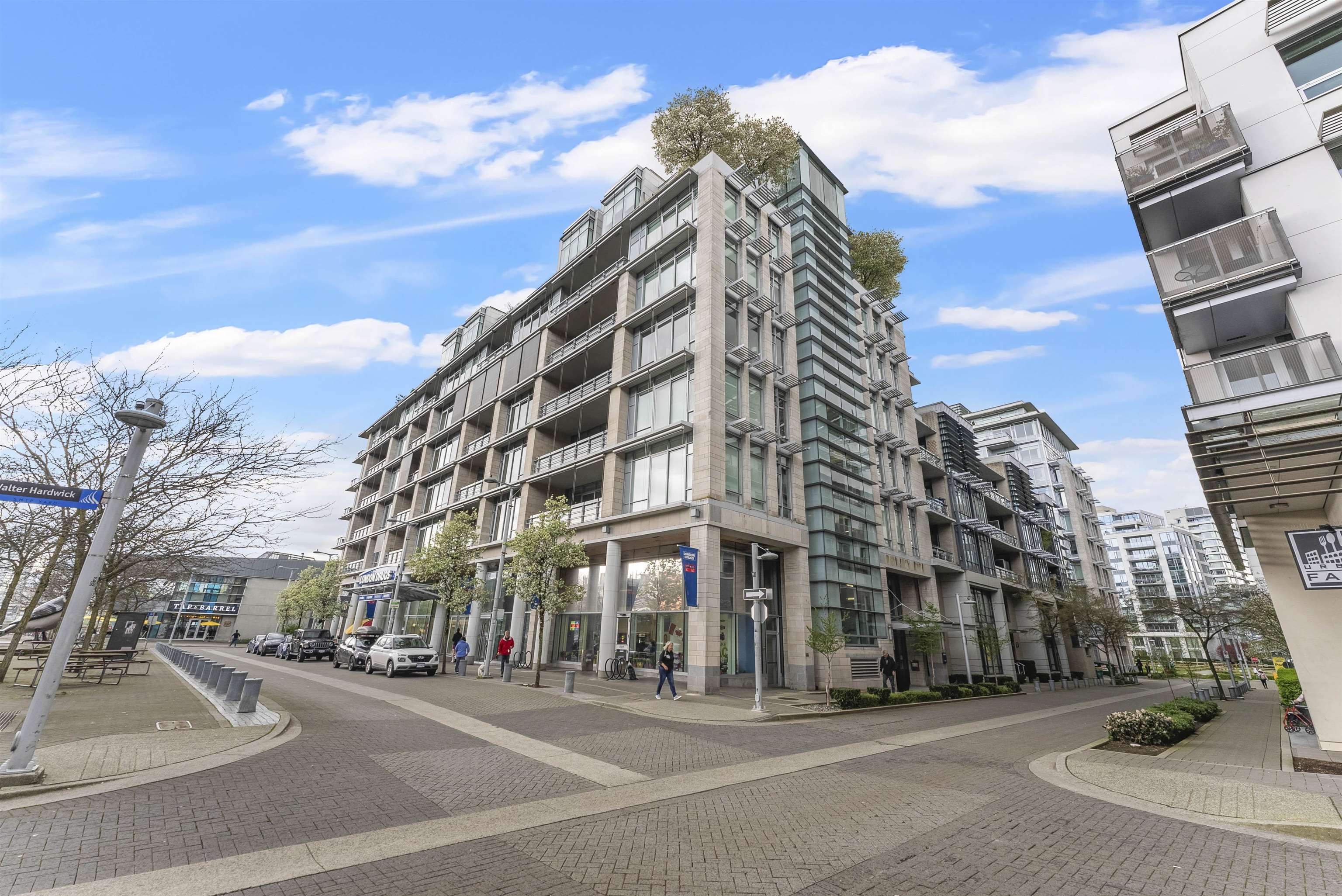 77 Walter Hardwick Avenue #502, Vancouver, BC V5Y 0C6