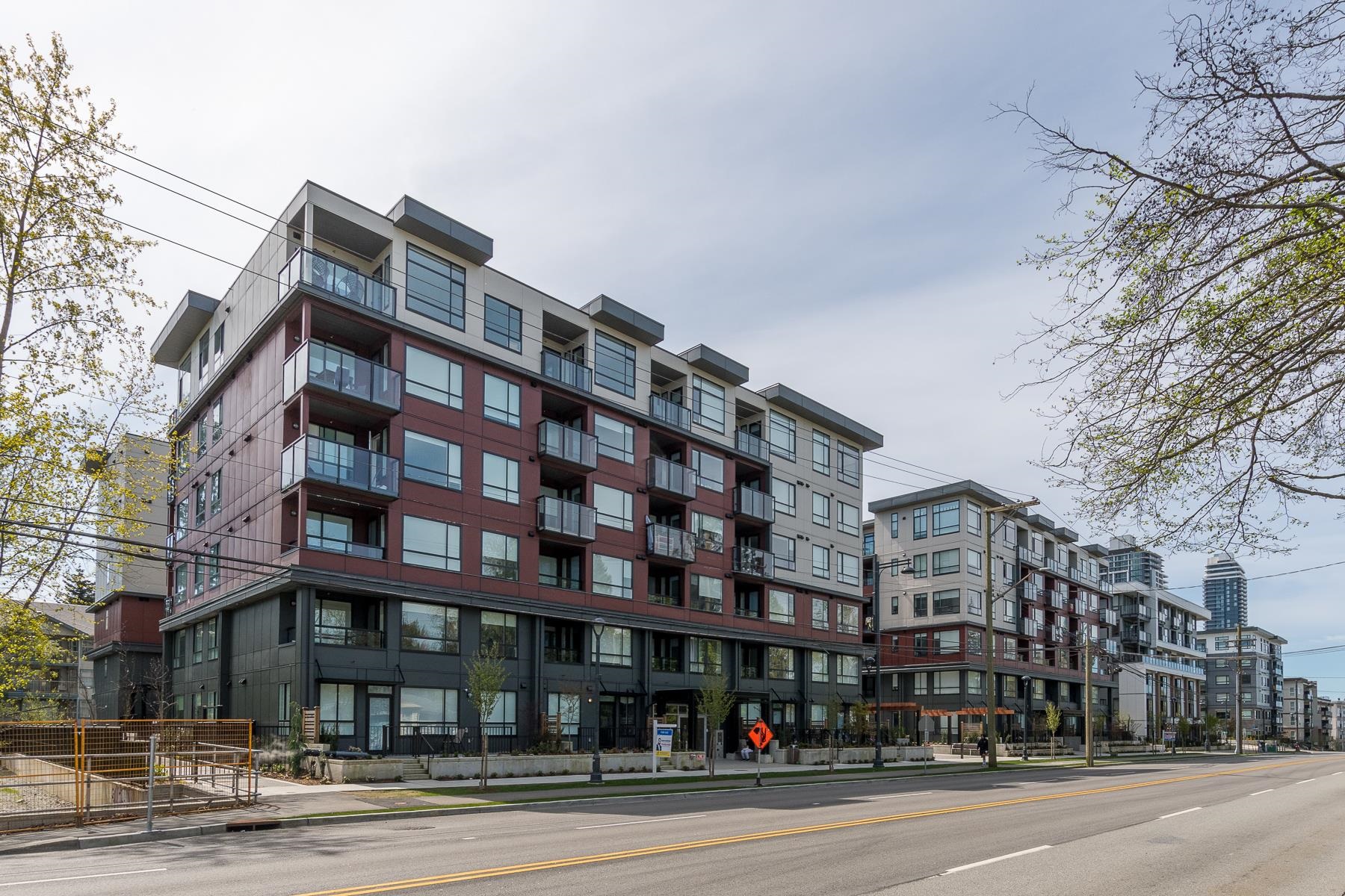 13838 108 Ave W303, Surrey, BC V3T 0T8