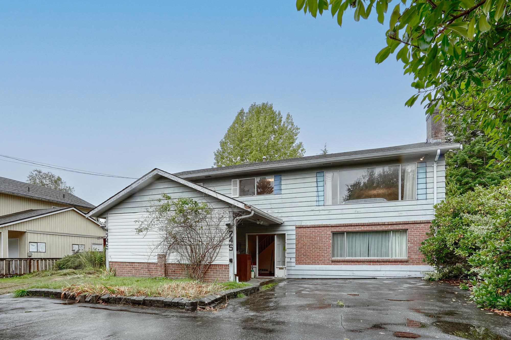 56 Street, Tsawwassen, BC V4L 1Z7