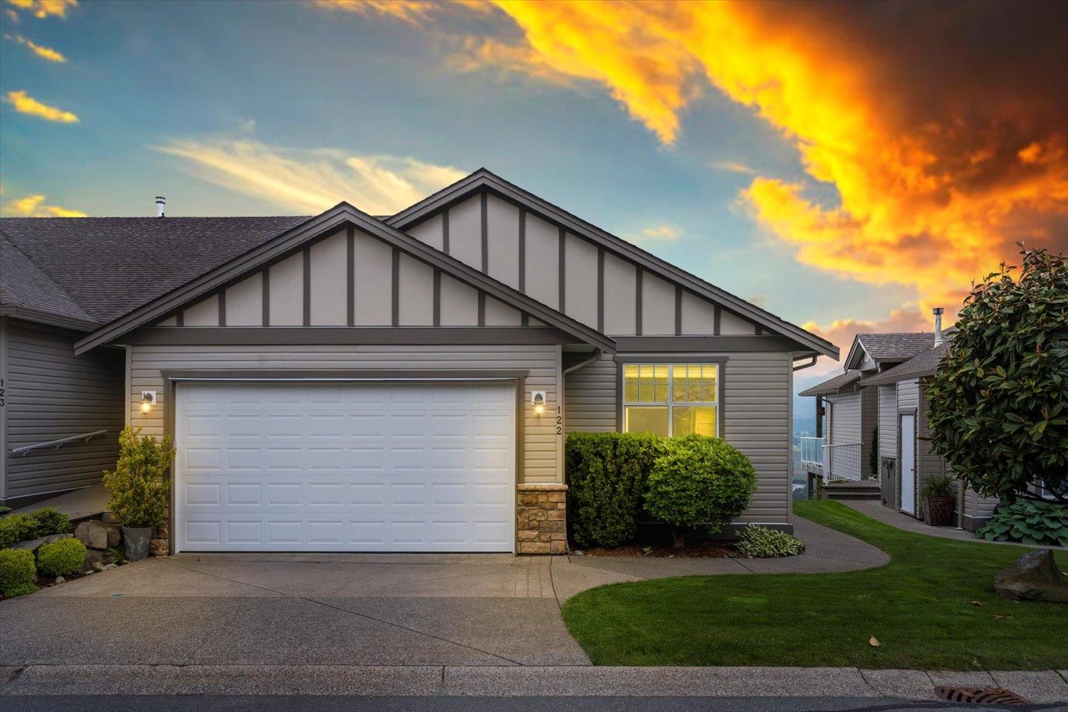8590 Sunrise Drive #122, Chilliwack, BC V2R 3Z4