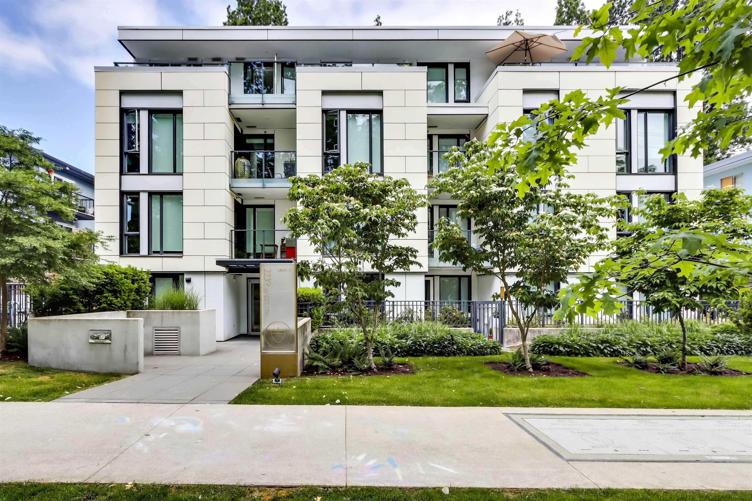 2239 West 7th Avenue #303, Vancouver, BC V6K 1Y3
