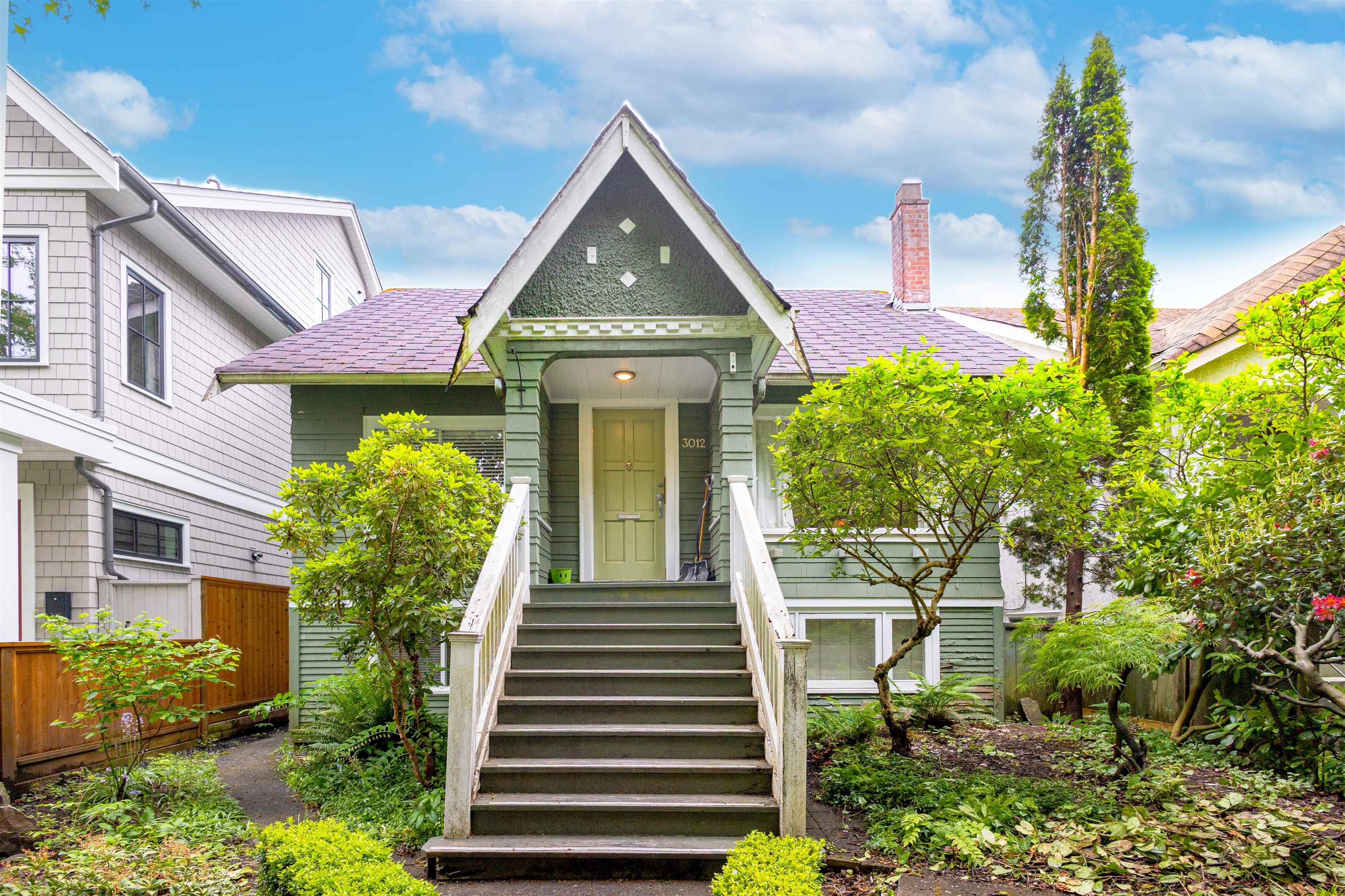 3012 West 14th Avenue, Vancouver, BC V6K 2X8