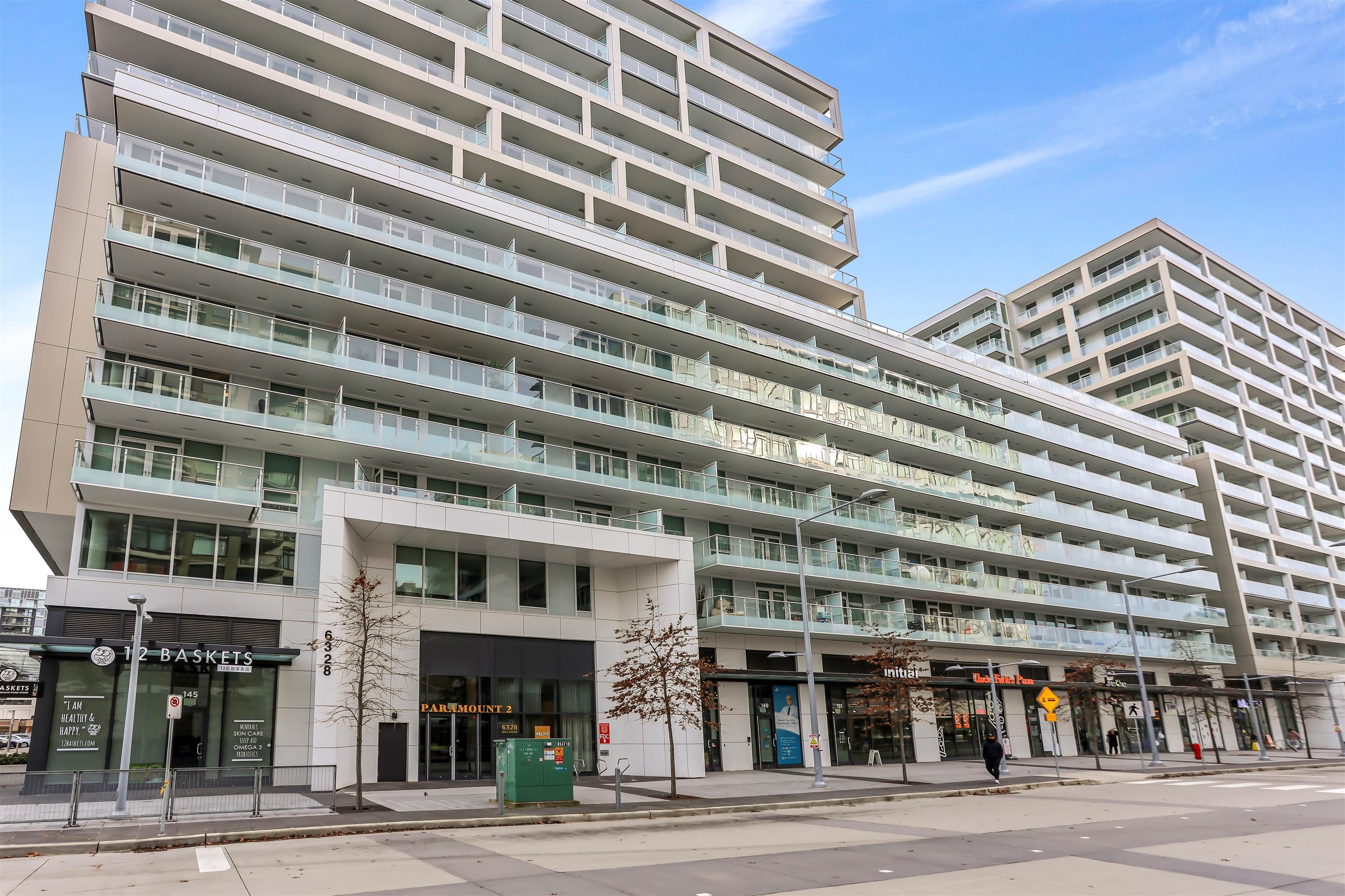 6328 Number 3 Rd #615, Richmond, BC V6Y 0L6