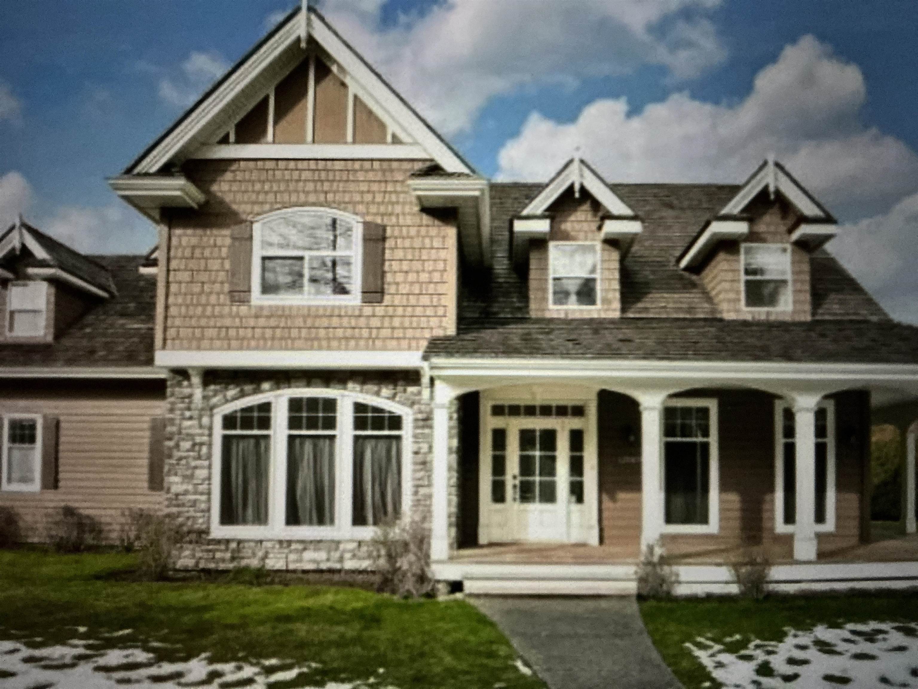 29 Avenue, Surrey, BC V4P 2N1