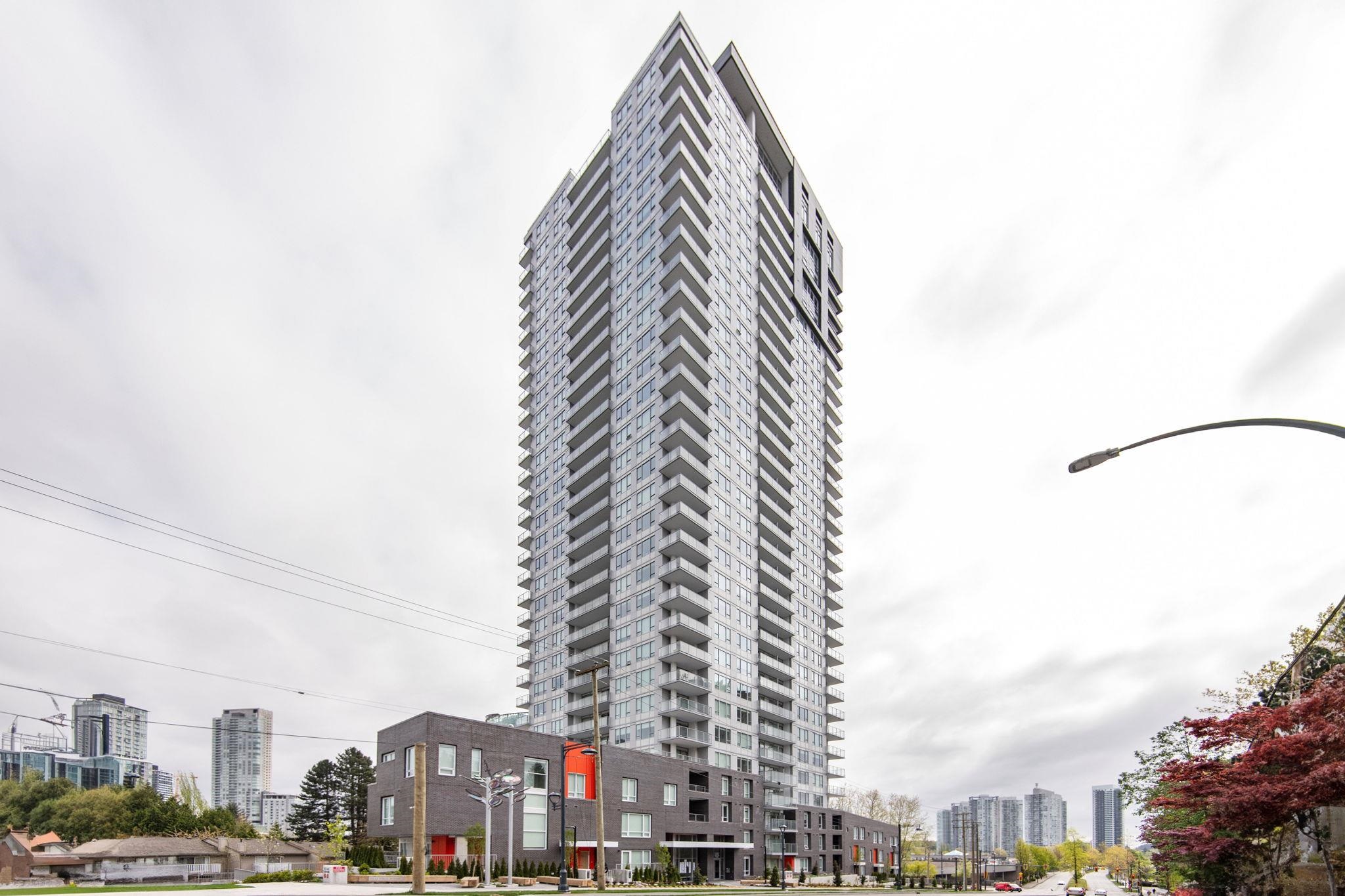 13387 Old Yale Rd #1709 #1709, Surrey, BC V3T 0V6