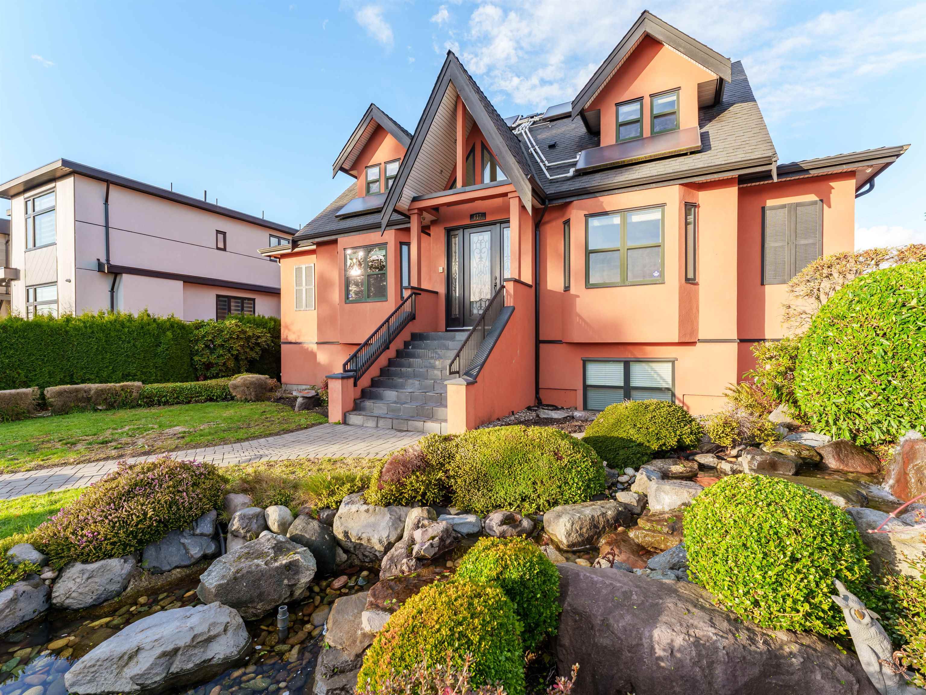 617 East 52nd Avenue, Vancouver, BC V5X 1G8