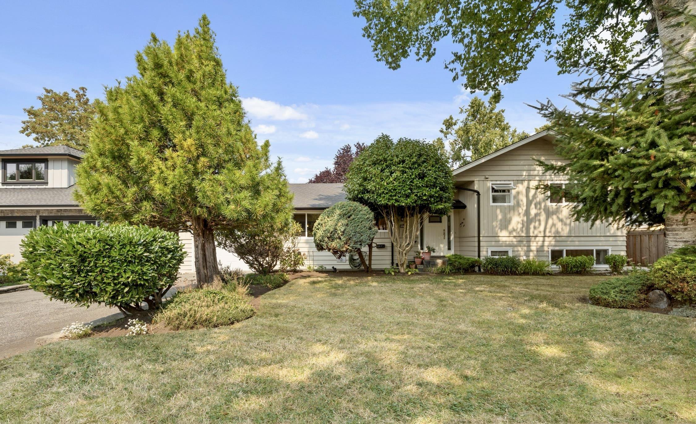 12 Avenue, Delta, BC V4M 2B1