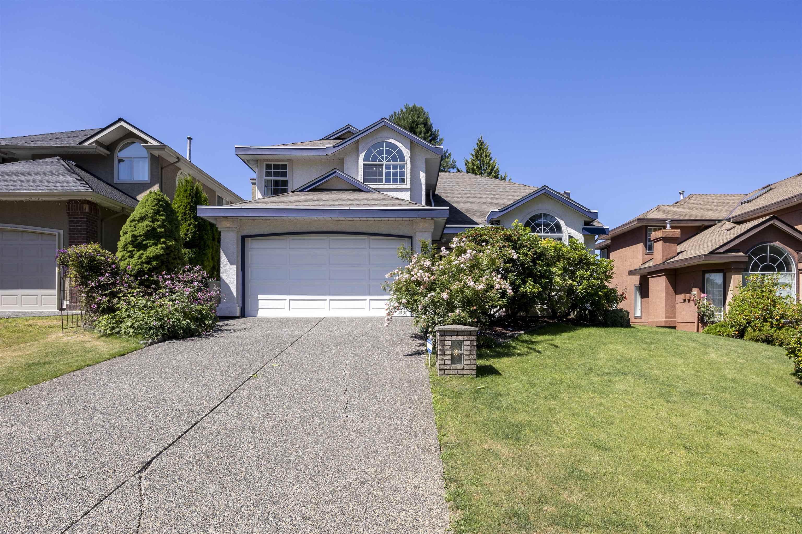 168th Street, Surrey, BC V4N 1M5