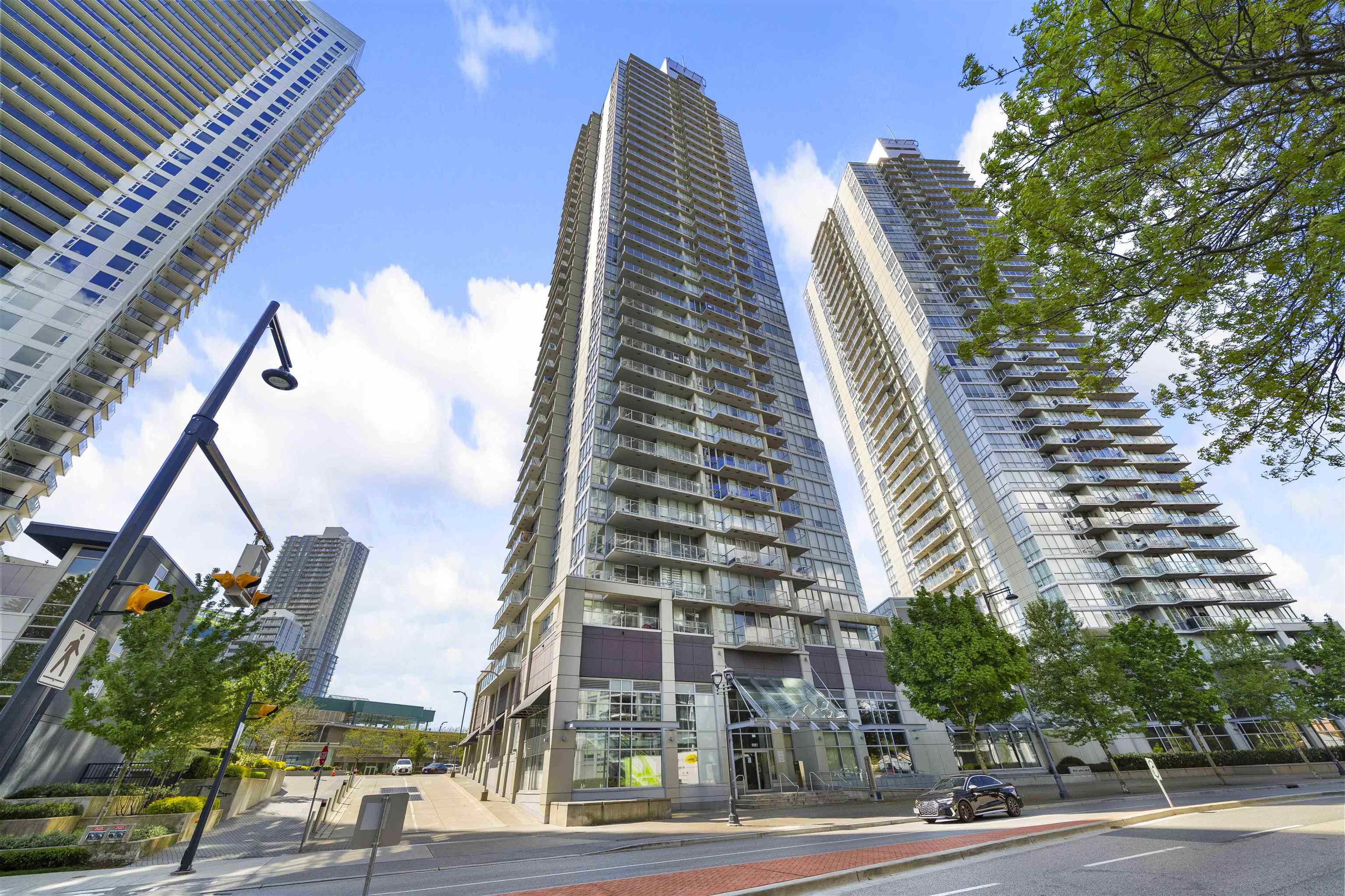 9981 Whalley Boulevard #3403, Surrey, BC V3T 0G6