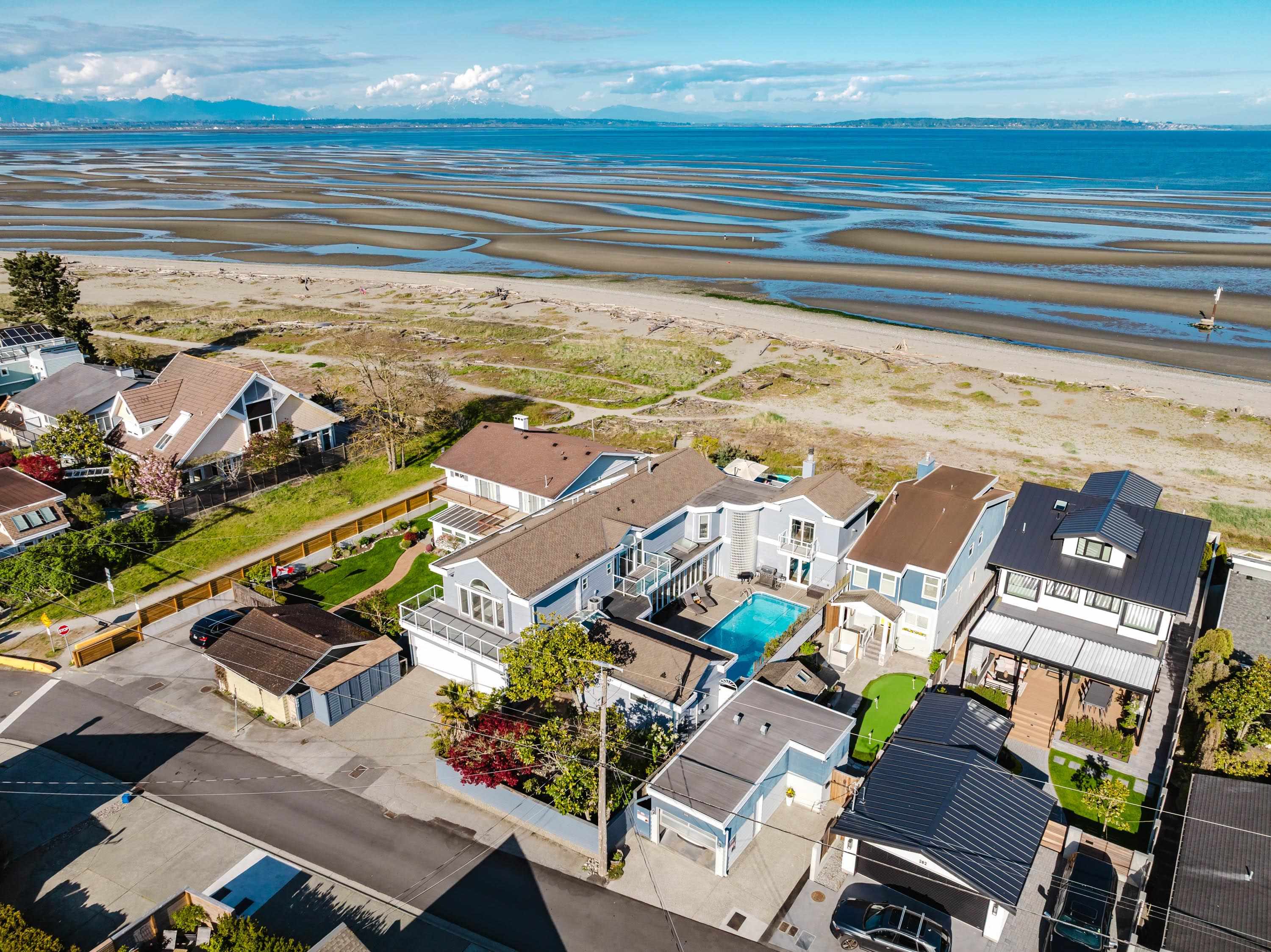 292 Centennial Parkway, Delta, BC V4L 1K5