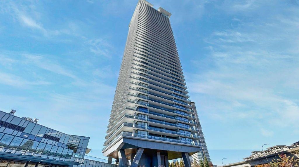 4730 Lougheed Hwy #2305, Burnaby, BC V5C 0M9