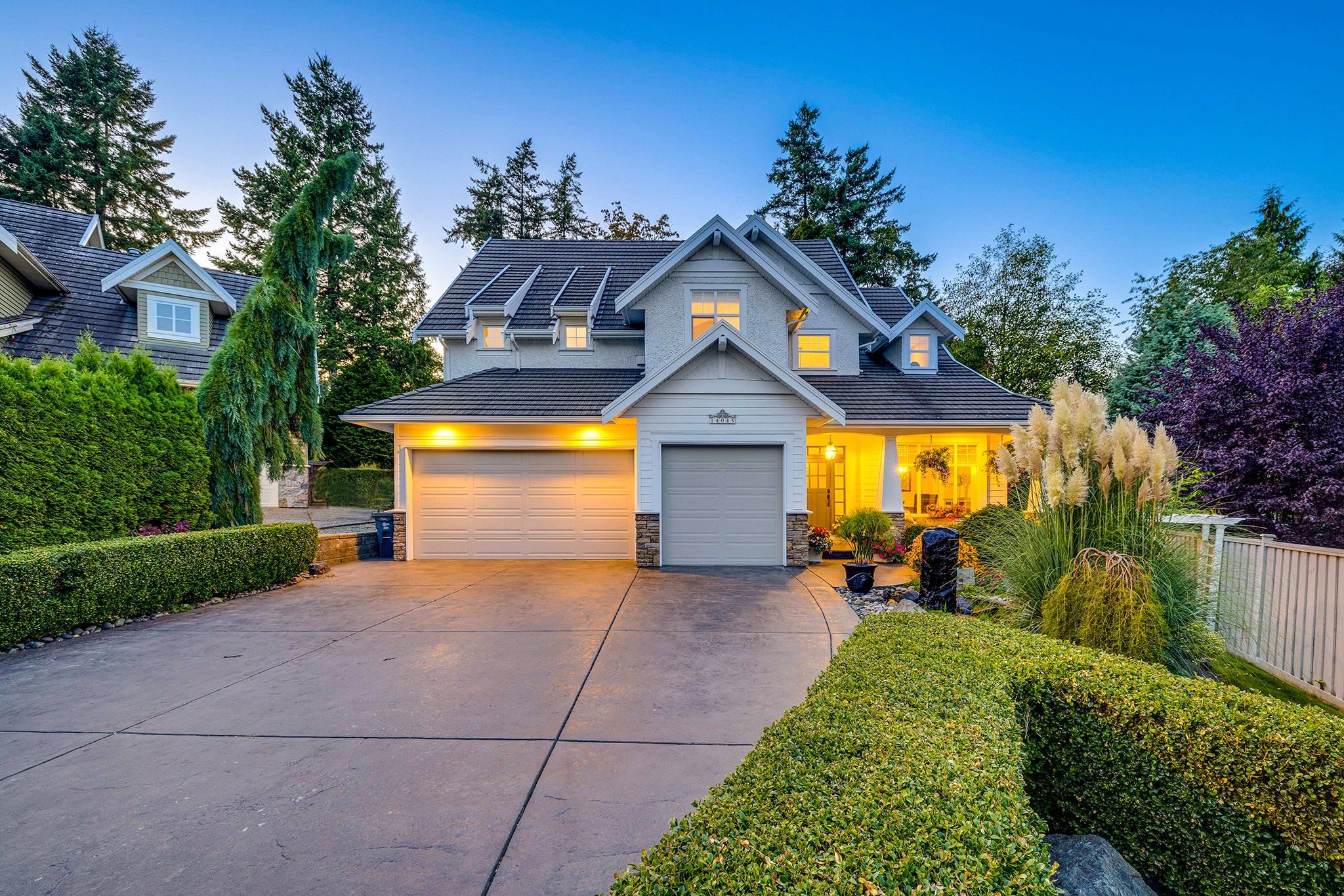 33b Avenue, Surrey, BC V4P 3P6