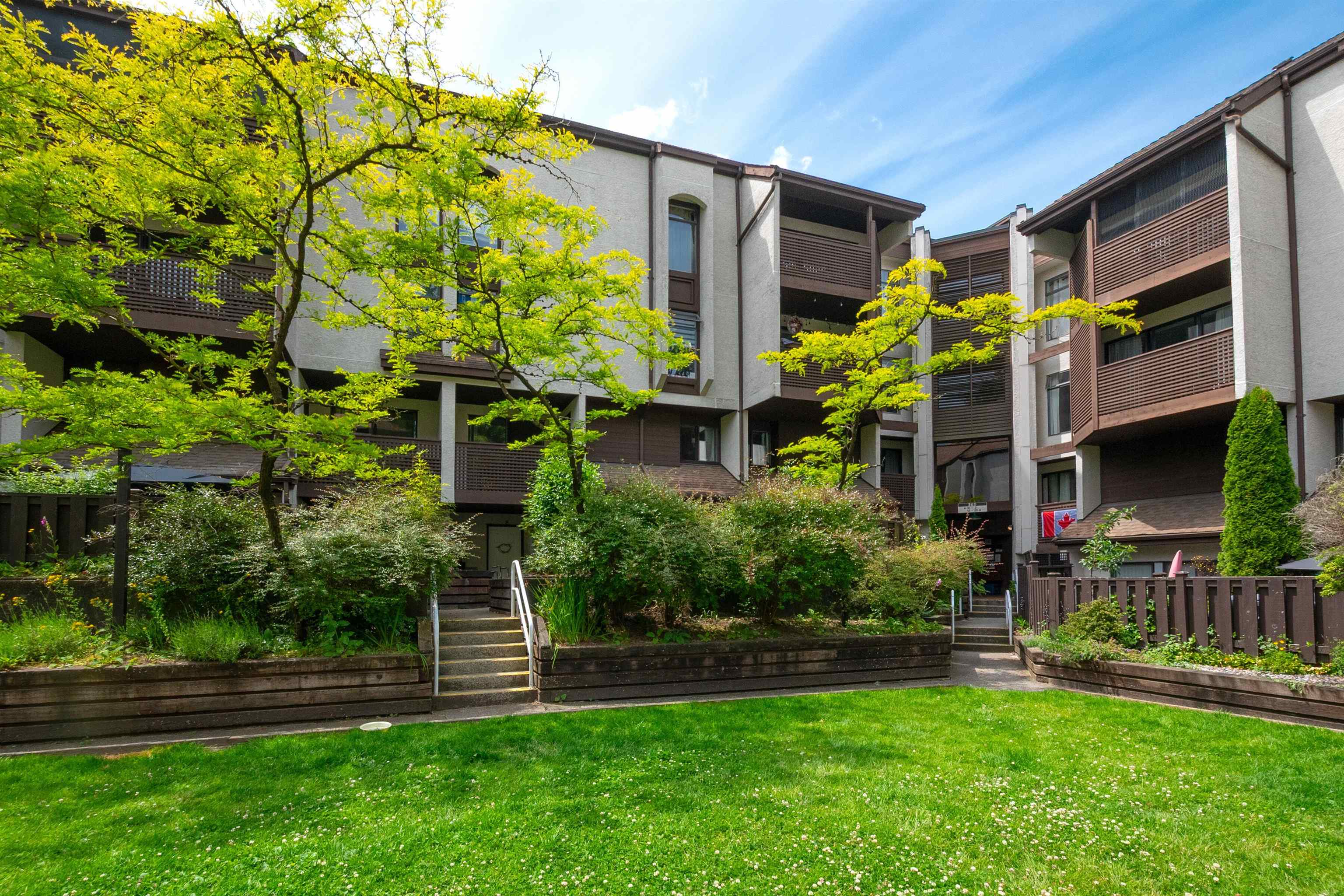 385 Ginger Drive #8, New Westminster, BC V3L 5L6