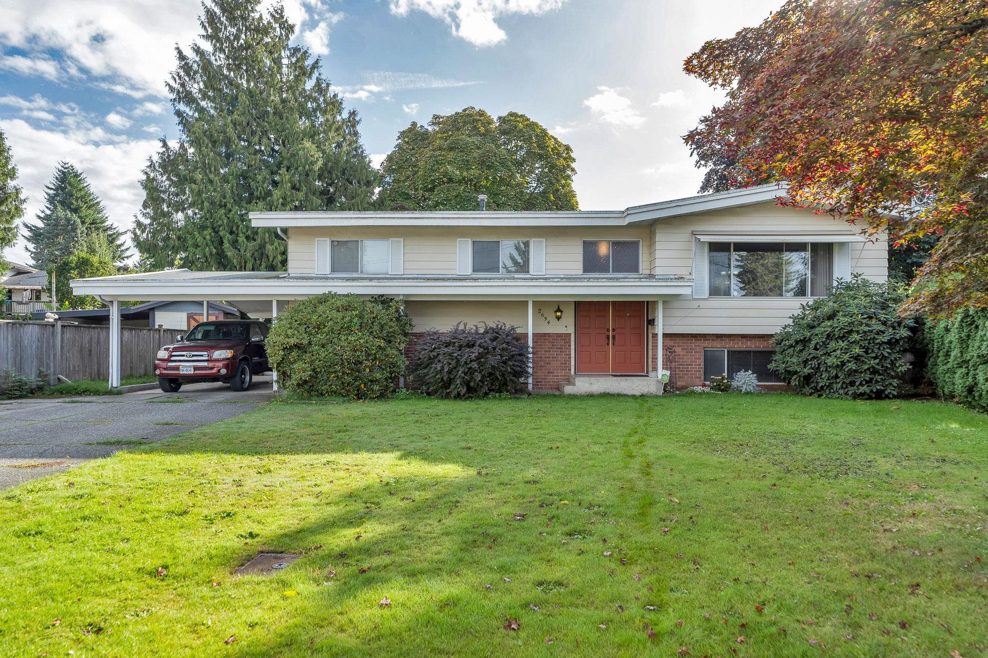 2634 Valemont Crescent, Abbotsford, BC V2T 3V5