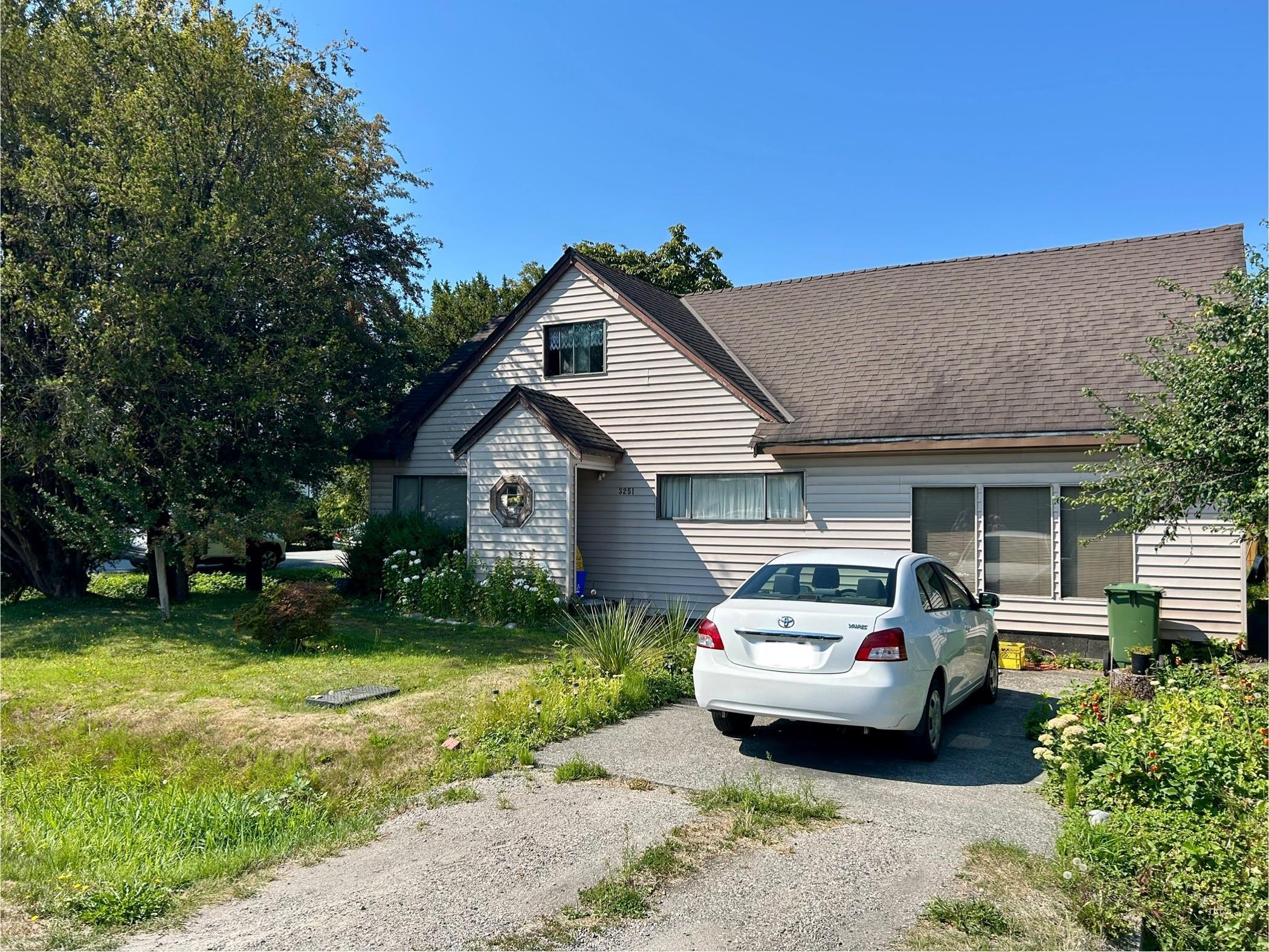 3251 Regina Avenue, Richmond, BC V6X 2K6