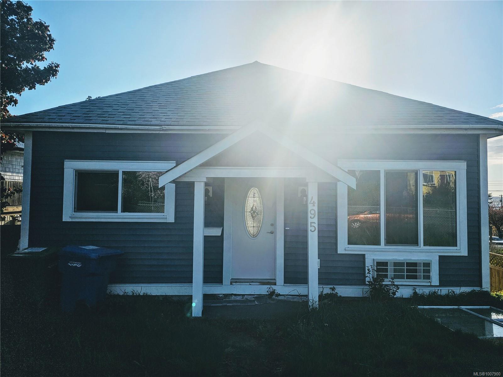 495 Nicol St, Nanaimo, BC V9R 4T5
