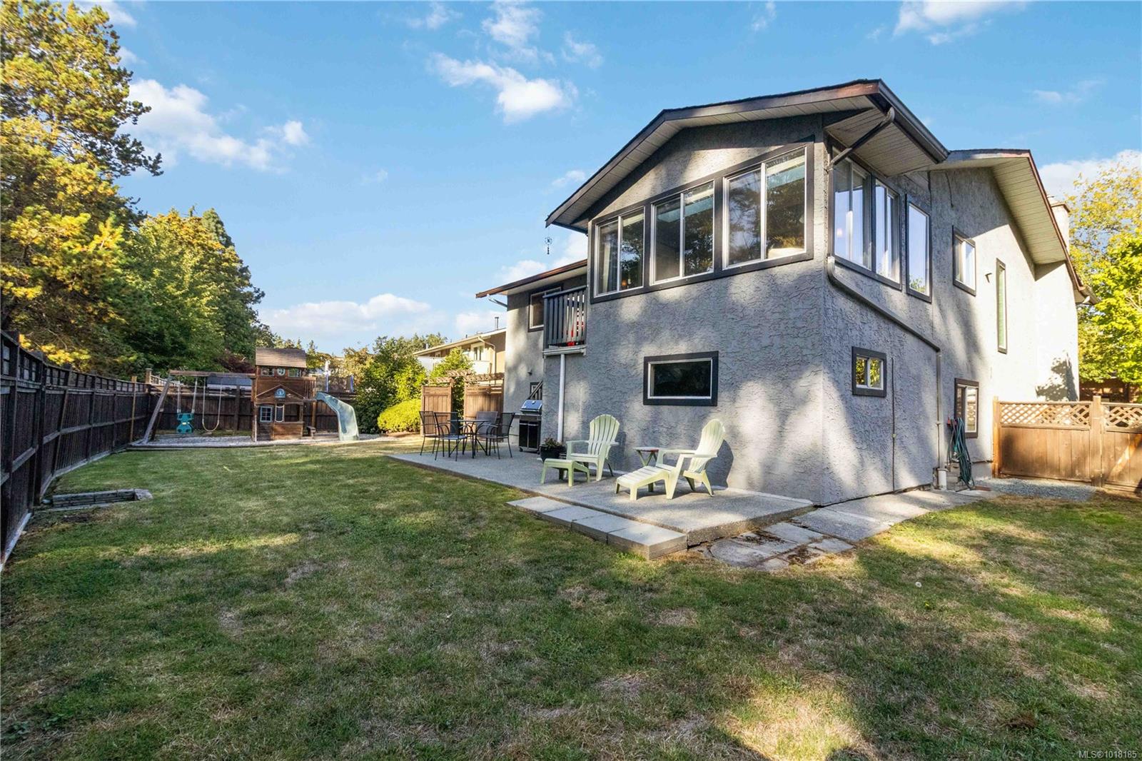 4254 Eastridge Cres, Saanich, BC V8Z 6B6