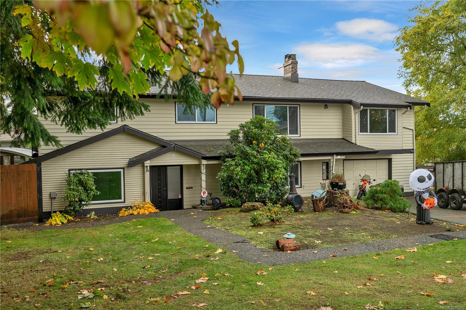 473 Jesmar Pl, Campbell River, BC V9W 5J9