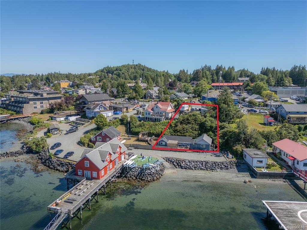 332 Main St, Tofino, BC V0R 2Z0
