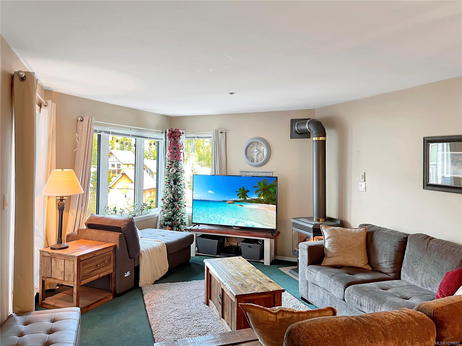 1320 Henry Rd Apt 106, Courtenay, BC V9J 1L0