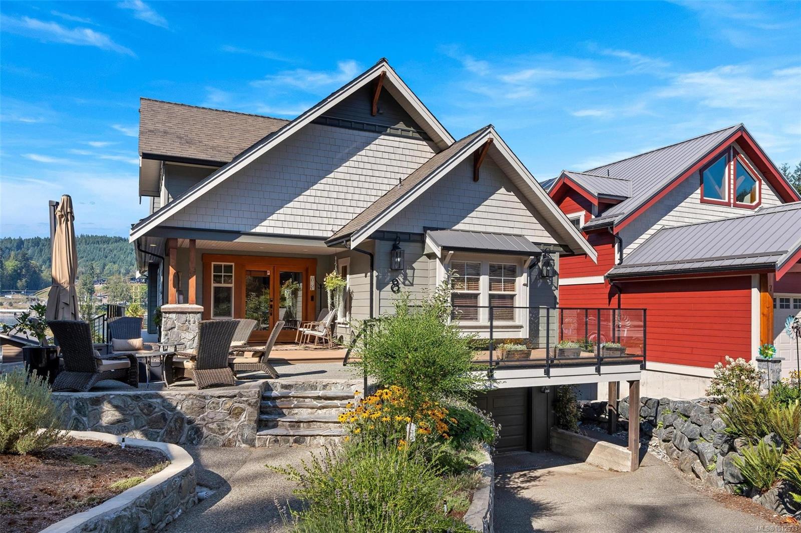 537 Point Ideal Dr Apt 8, Lake Cowichan, BC V0R 2G0