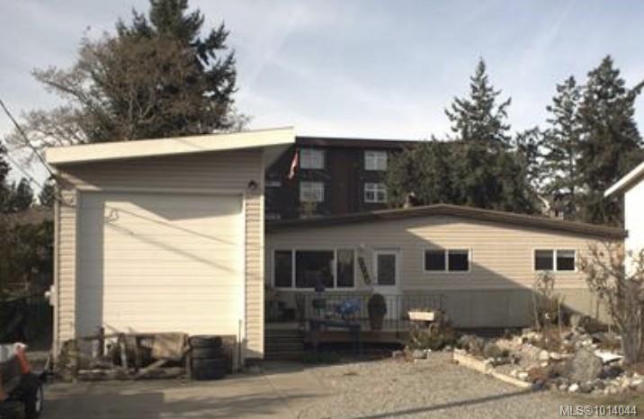 2706 Claude Rd, Langford, BC V9B 3T6