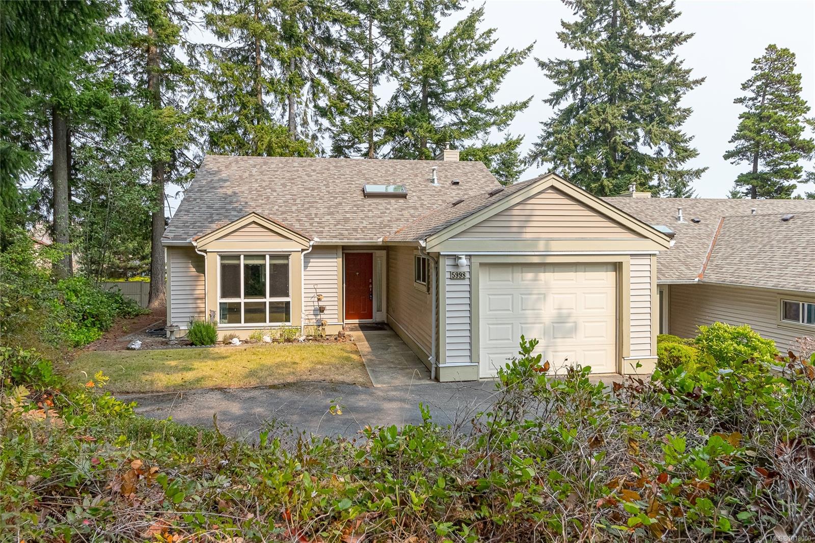 5998 Waterton Dr, Nanaimo, BC V9T 6A9