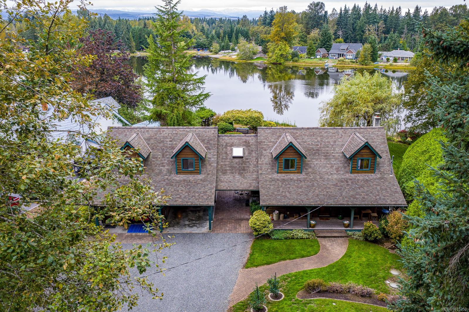 9386 Martin Park Dr, Black Creek, BC V9J 1C4