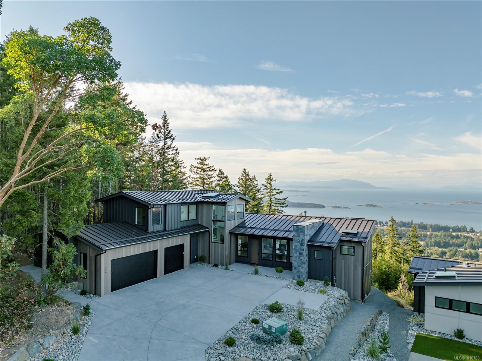 7546 Tonnerre Way, Lantzville, BC V0R 2H0