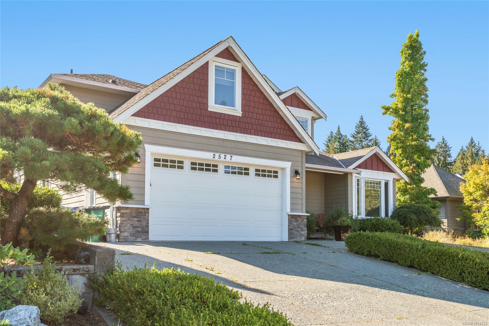 2527 Kinnoull Cres, Mill Bay, BC V0R 2P1