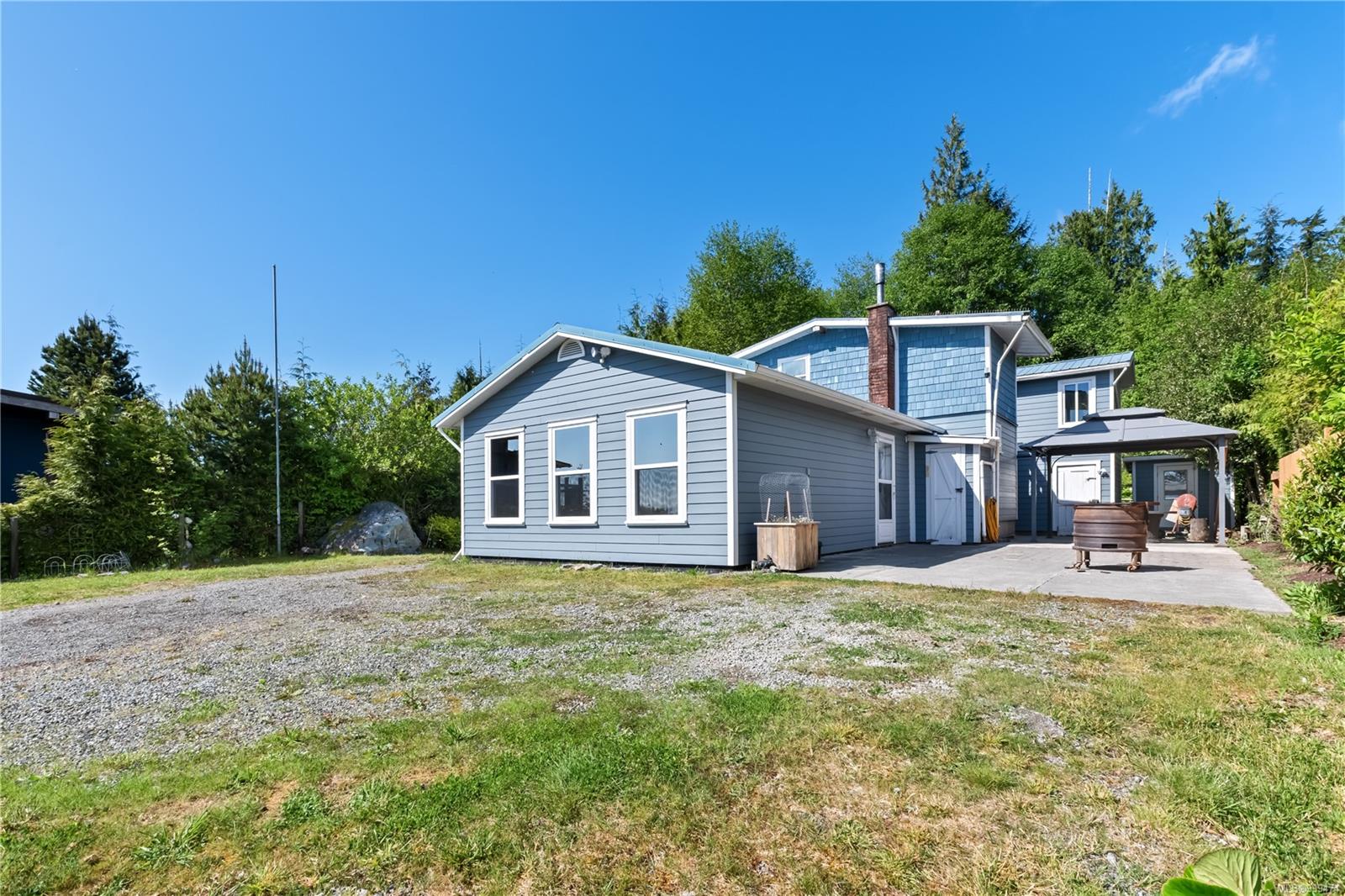 1065 Seventh Ave, Ucluelet, BC V0R 3A0