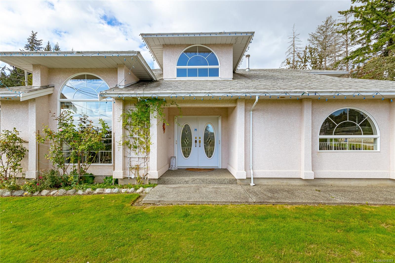 2350 Setchfield Ave, Langford, BC V8V 5W1