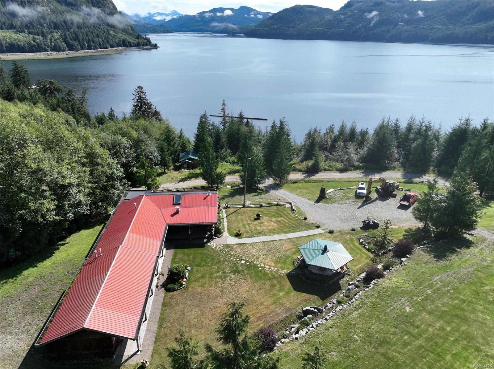 Dl1489 Jackson Bay, See Remarks, BC V0P 1R0