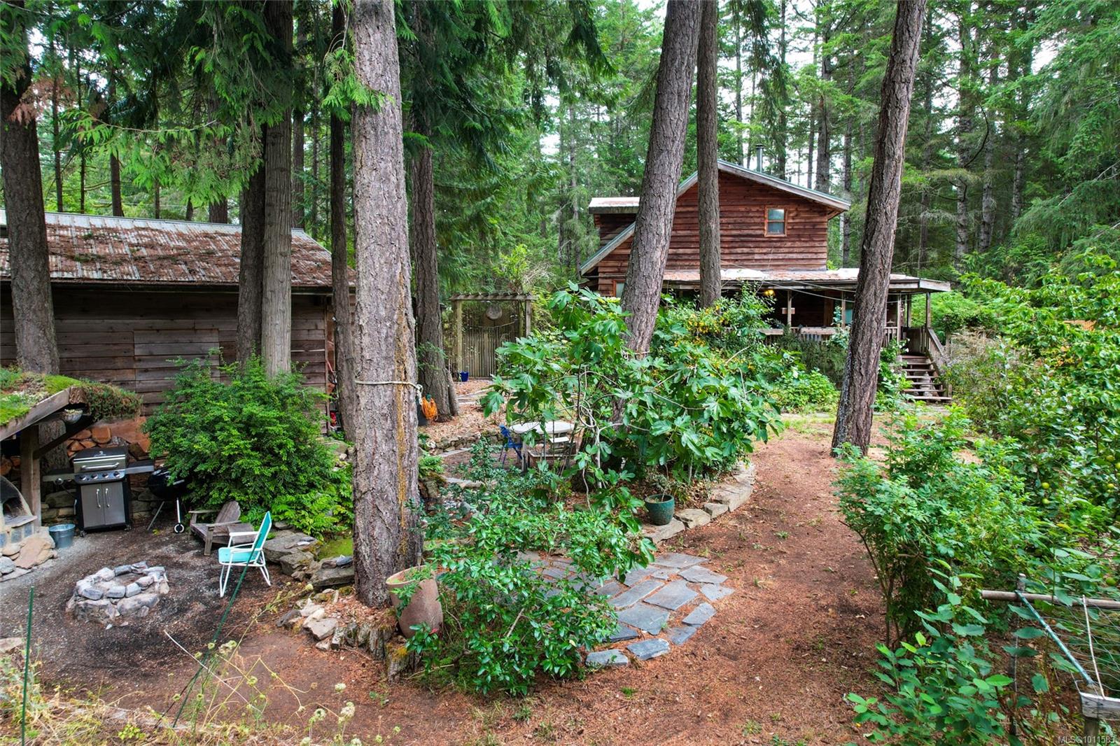 620 Gallagher Way, Gabriola Island, BC V0R 1X3