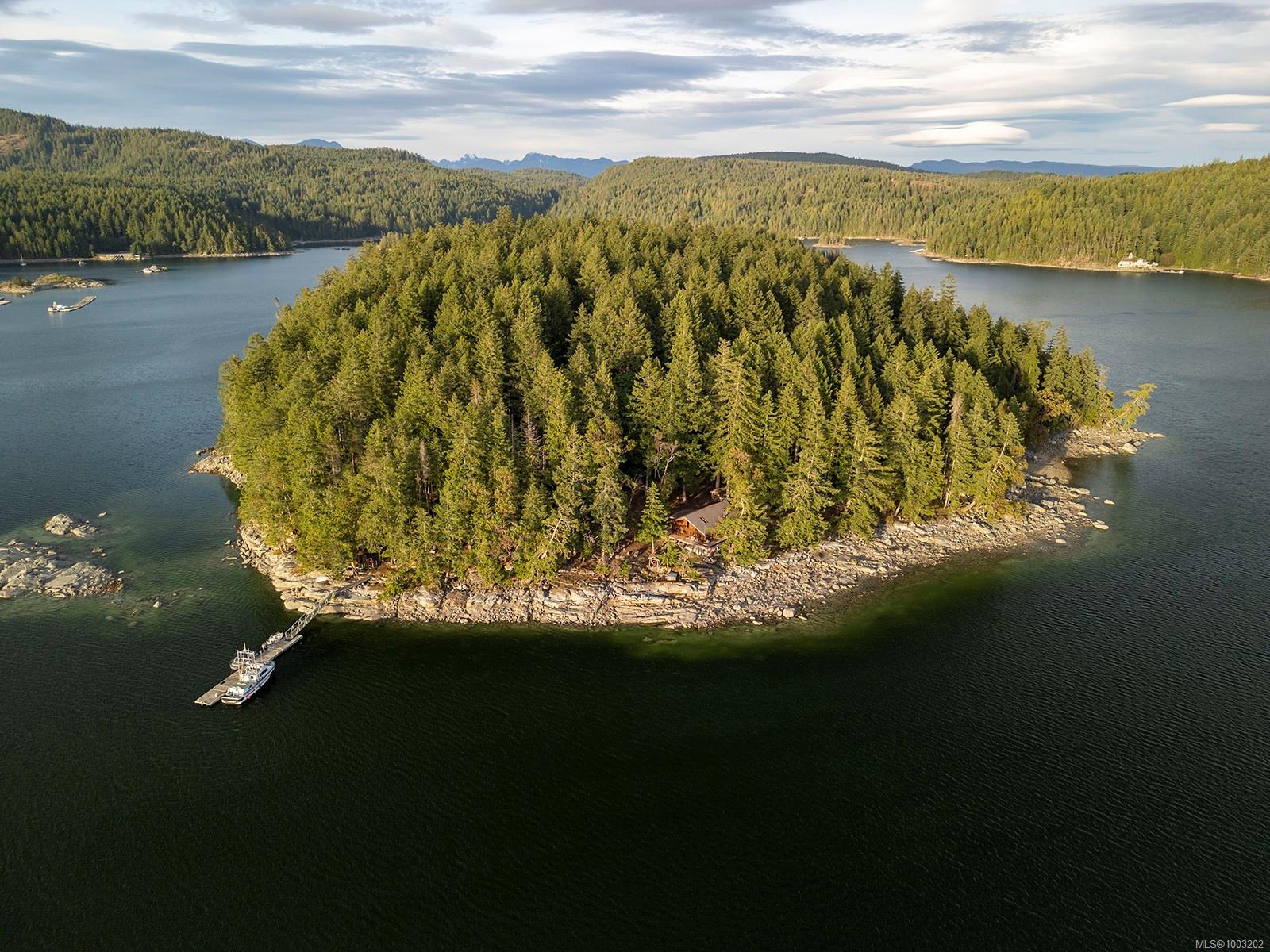 0 Tan Is, Cortes Island, BC V0P 1Z0
