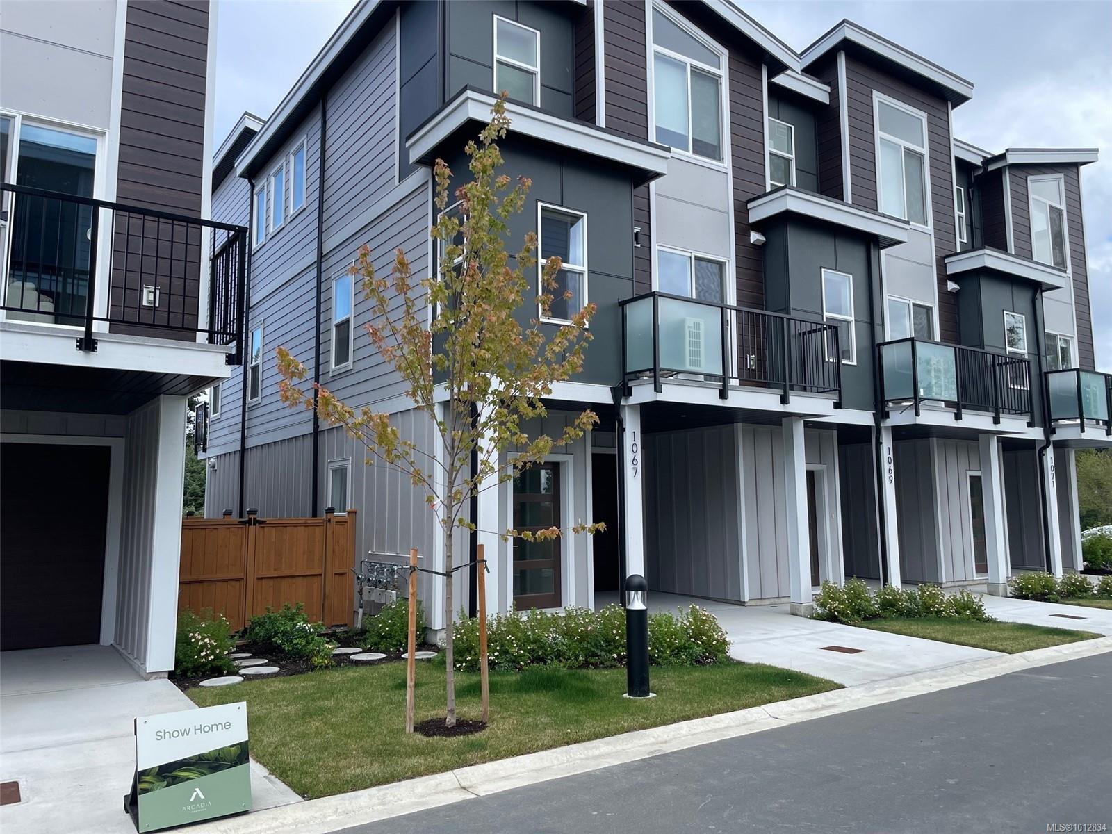 1204 Arcadiawood Crt, Langford, BC V9C 0V5