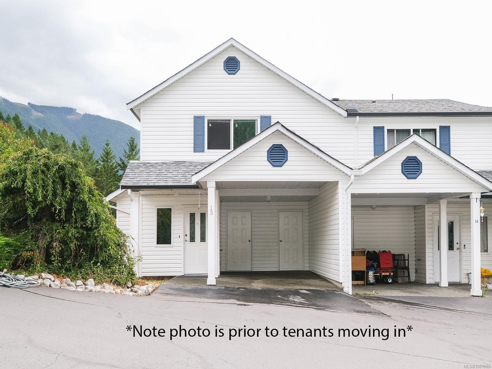 215 Madill Rd Apt 13, Lake Cowichan, BC V0R 2G0